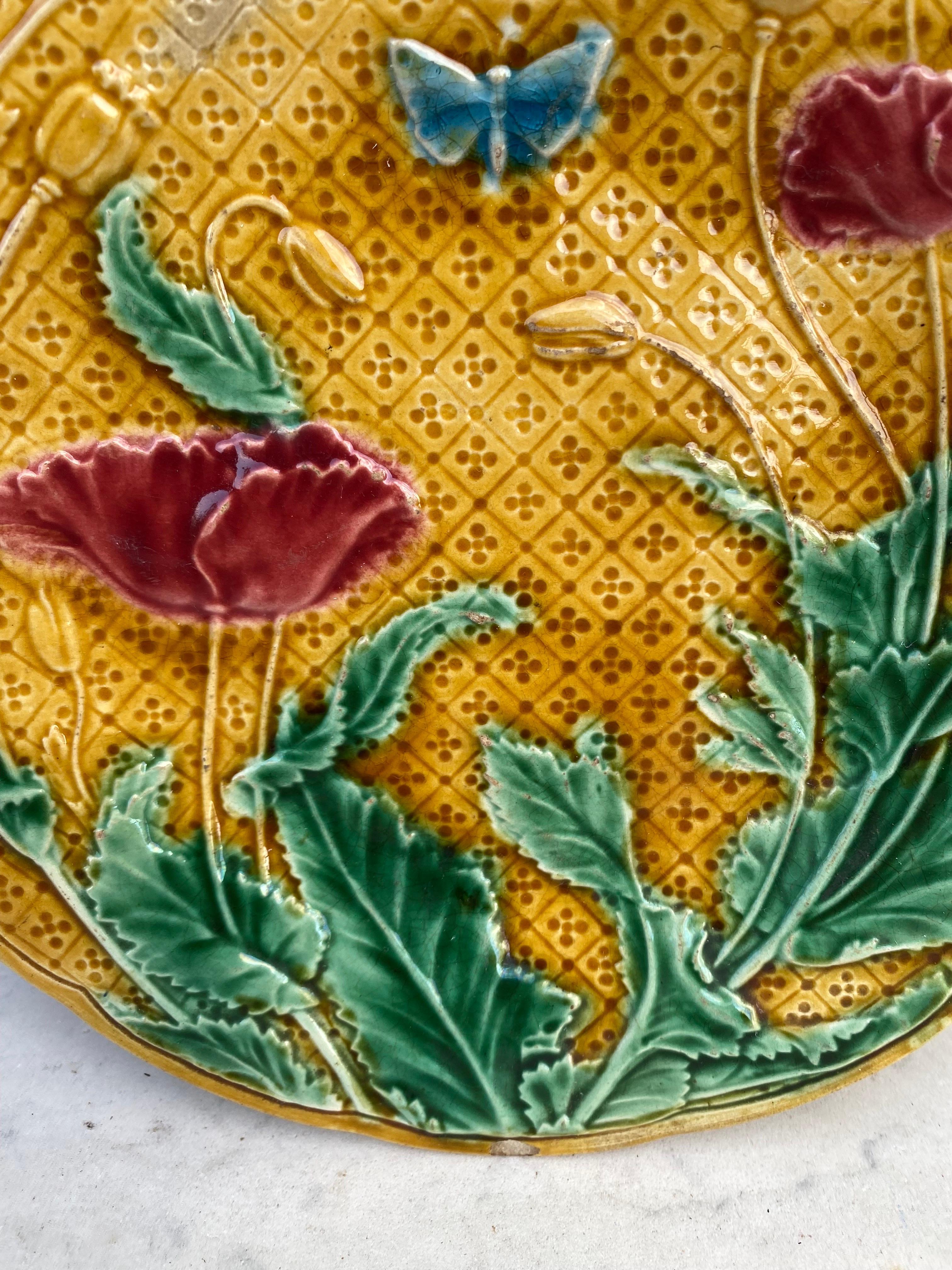 Rustic French Majolica Poppies Plate Gien, circa 1880 For Sale