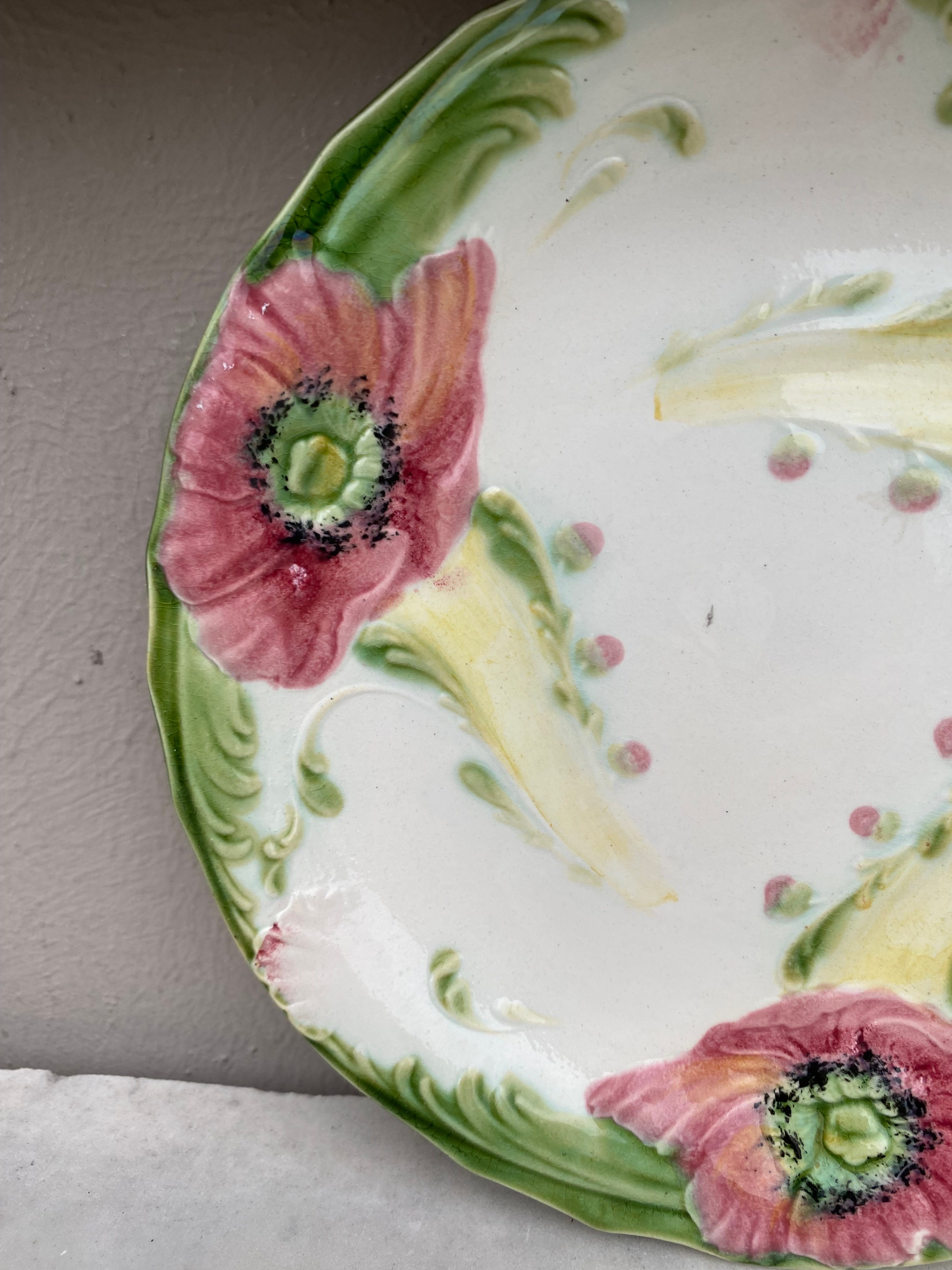 French Majolica Poppies Plate Luneville, Circa 1910.