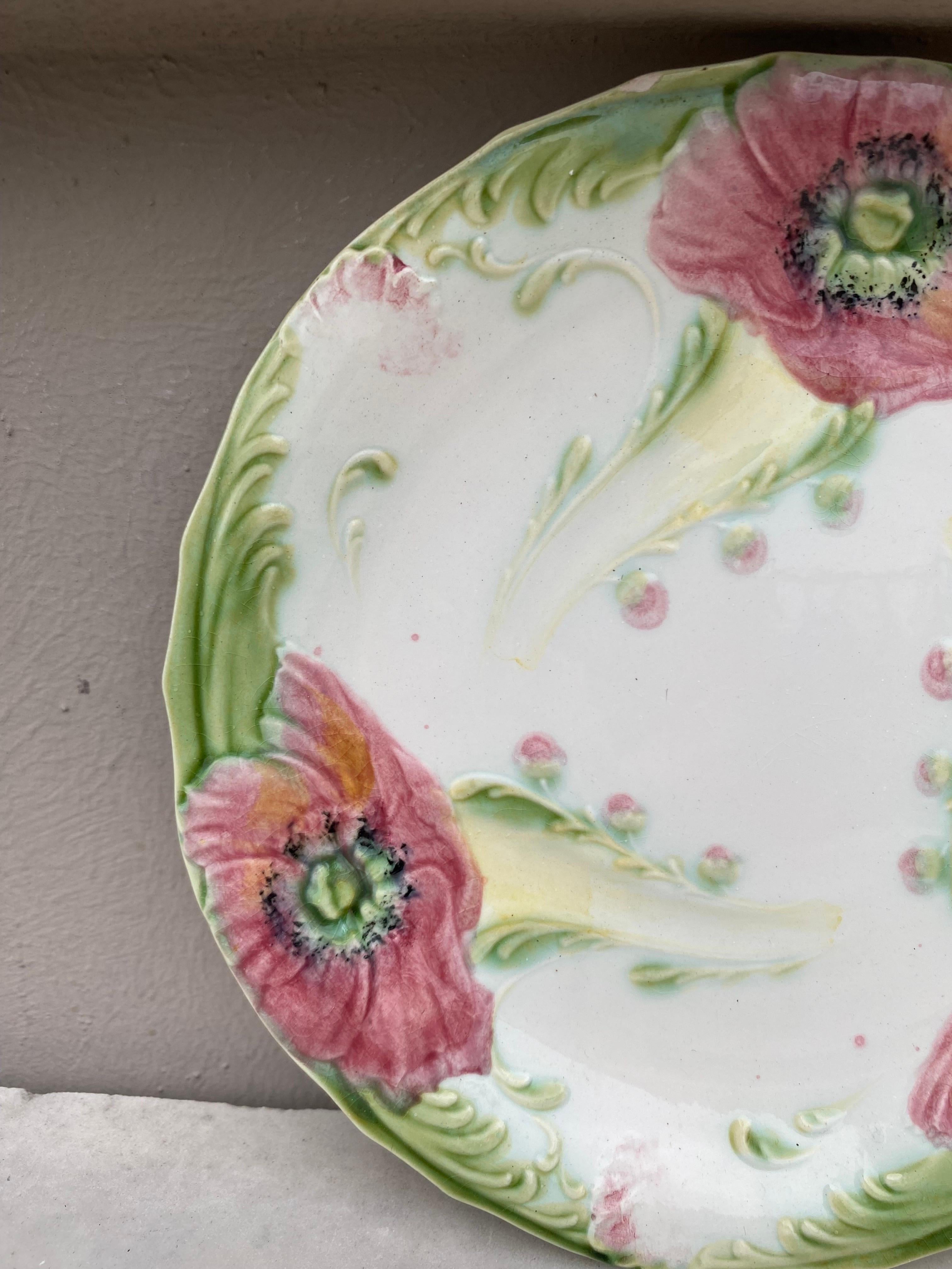 Country French Majolica Poppies Plate Luneville, circa 1910 For Sale