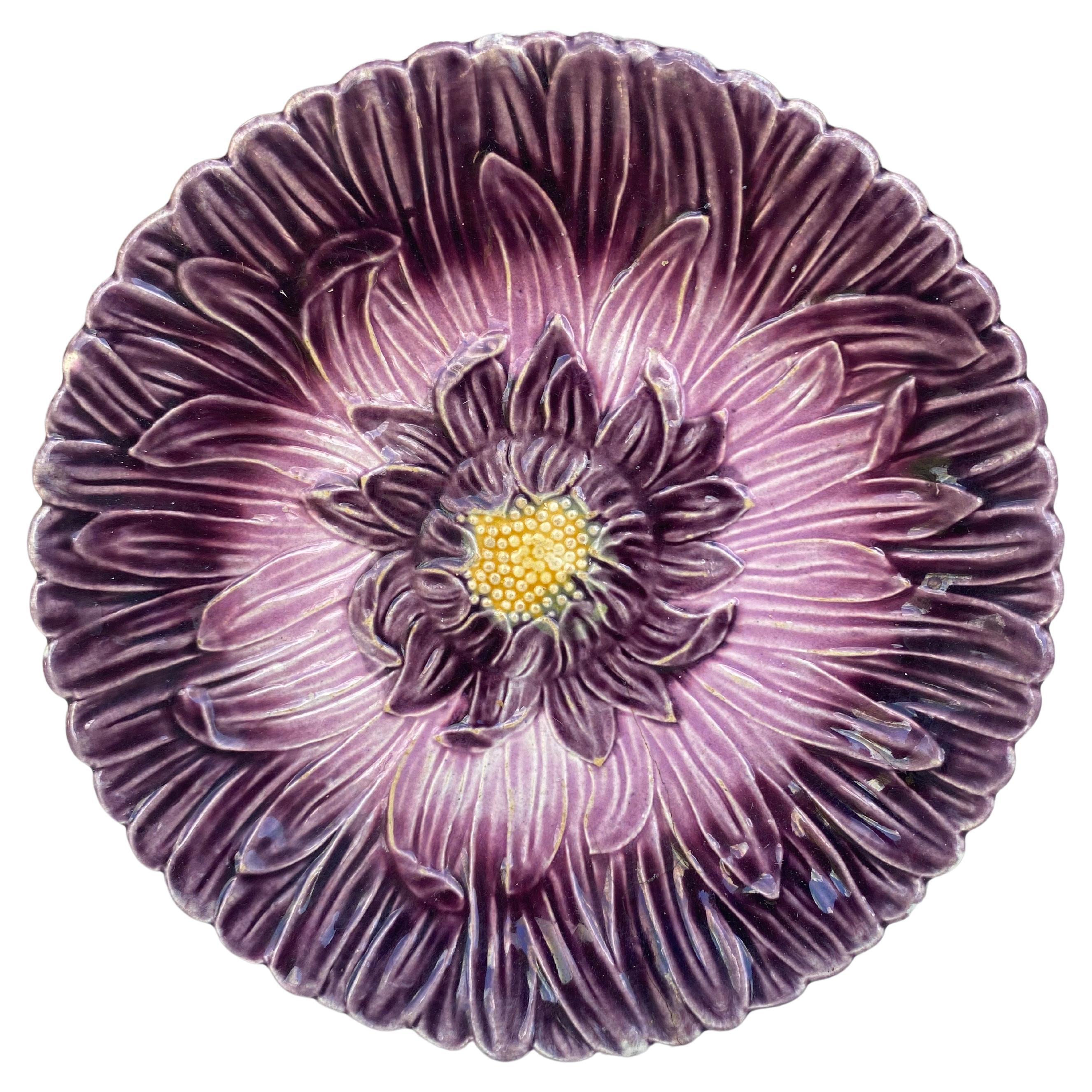 French Majolica Purple Daisy Plate Orchies, circa 1890