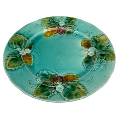 French Majolica Strawberries Plate Luneville, circa 1880