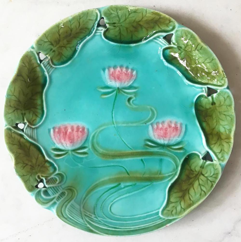 French Majolica Strawberries Plate Luneville, circa 1880 For Sale at ...