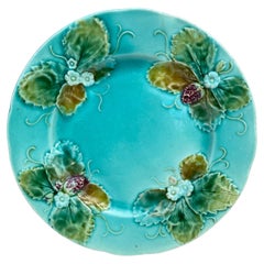 French Majolica Strawberries Plate Luneville, circa 1880