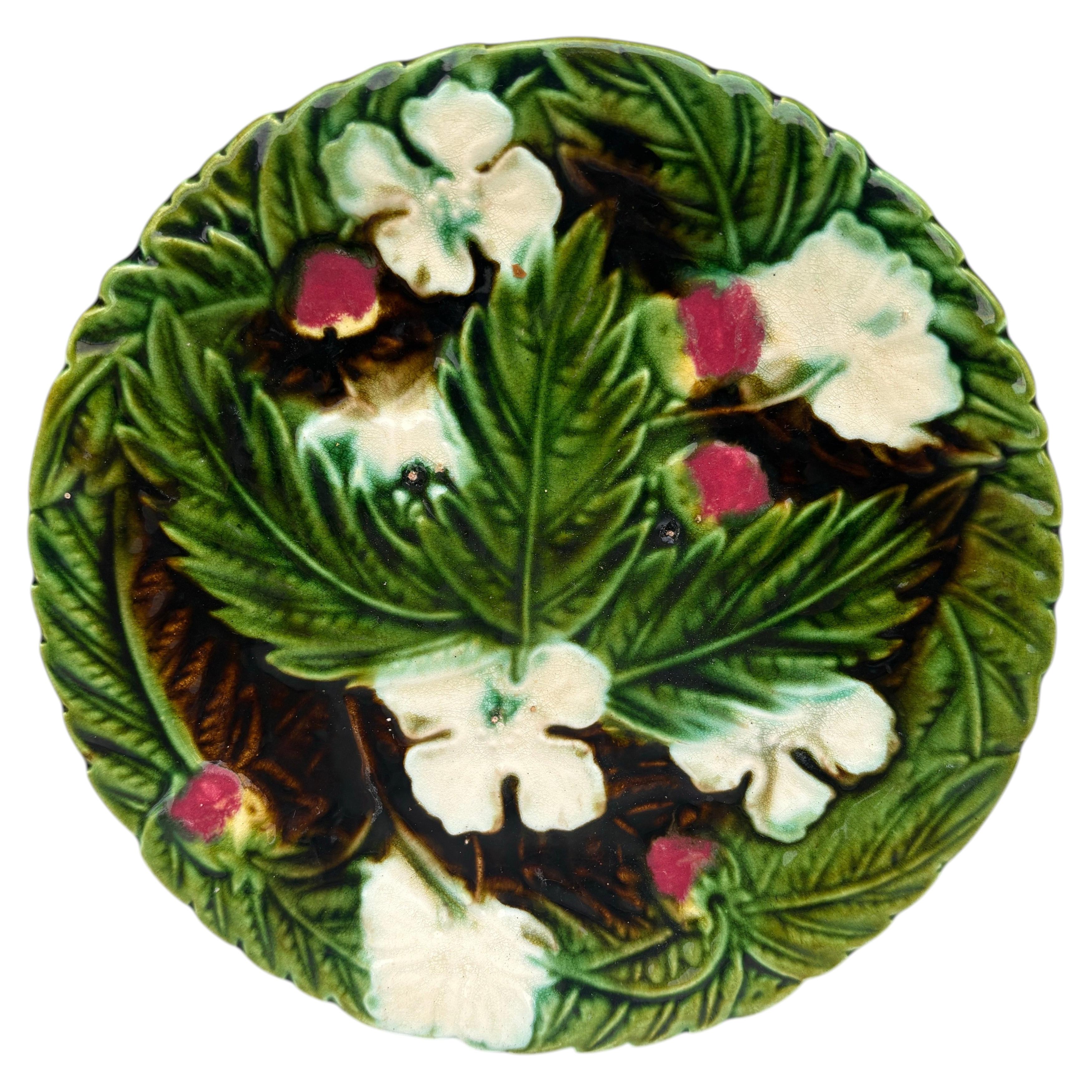 French Majolica Strawberries Plate Orchies, circa 1890 For Sale