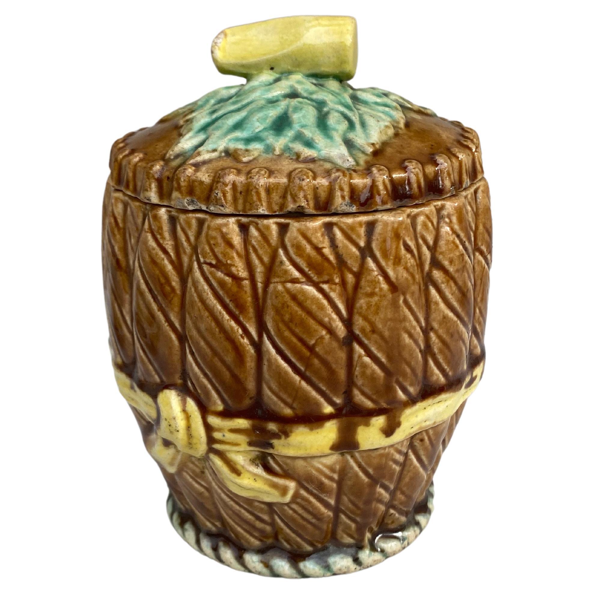 French Majolica tobacco jar or cigar box, Circa 1890.