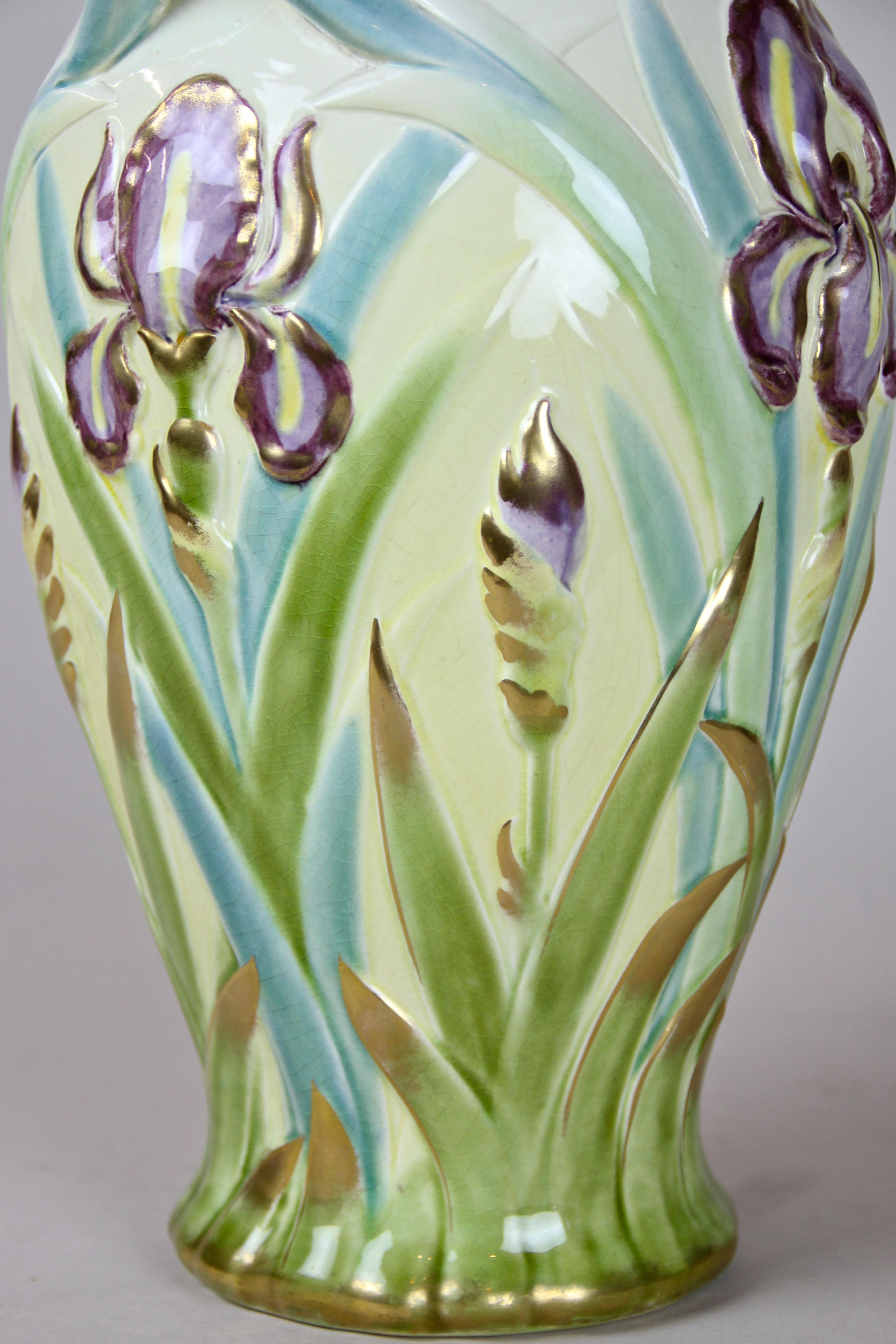French Majolica Vase by Sarreguemines Floral Design, France, circa 1915 7