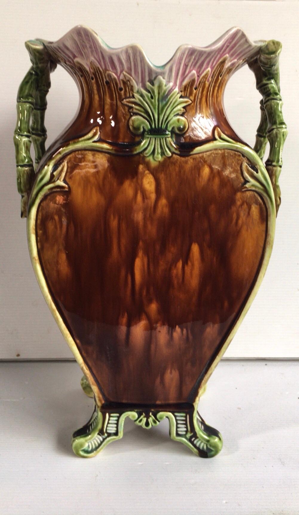 Aesthetic Movement French Majolica Vase with Fishs and Shells, circa 1880 For Sale