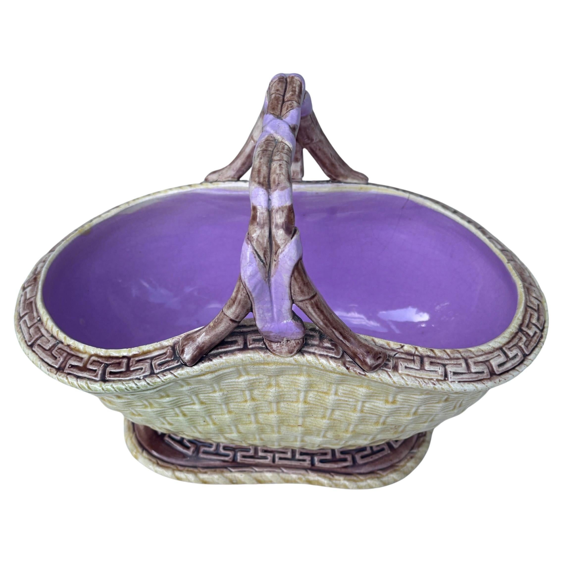 Plato de mayólica francesa Rosa silvestre Delphin Massier Circa 1890 Francés en venta