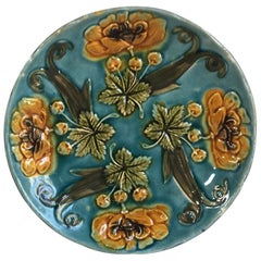 French Majolica Yellow Flowers Plate, circa 1890