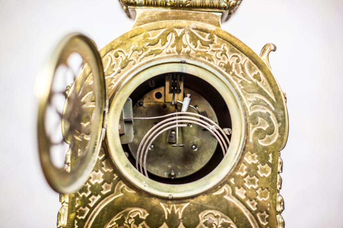 French Mantel Clock, circa 19th Century 2