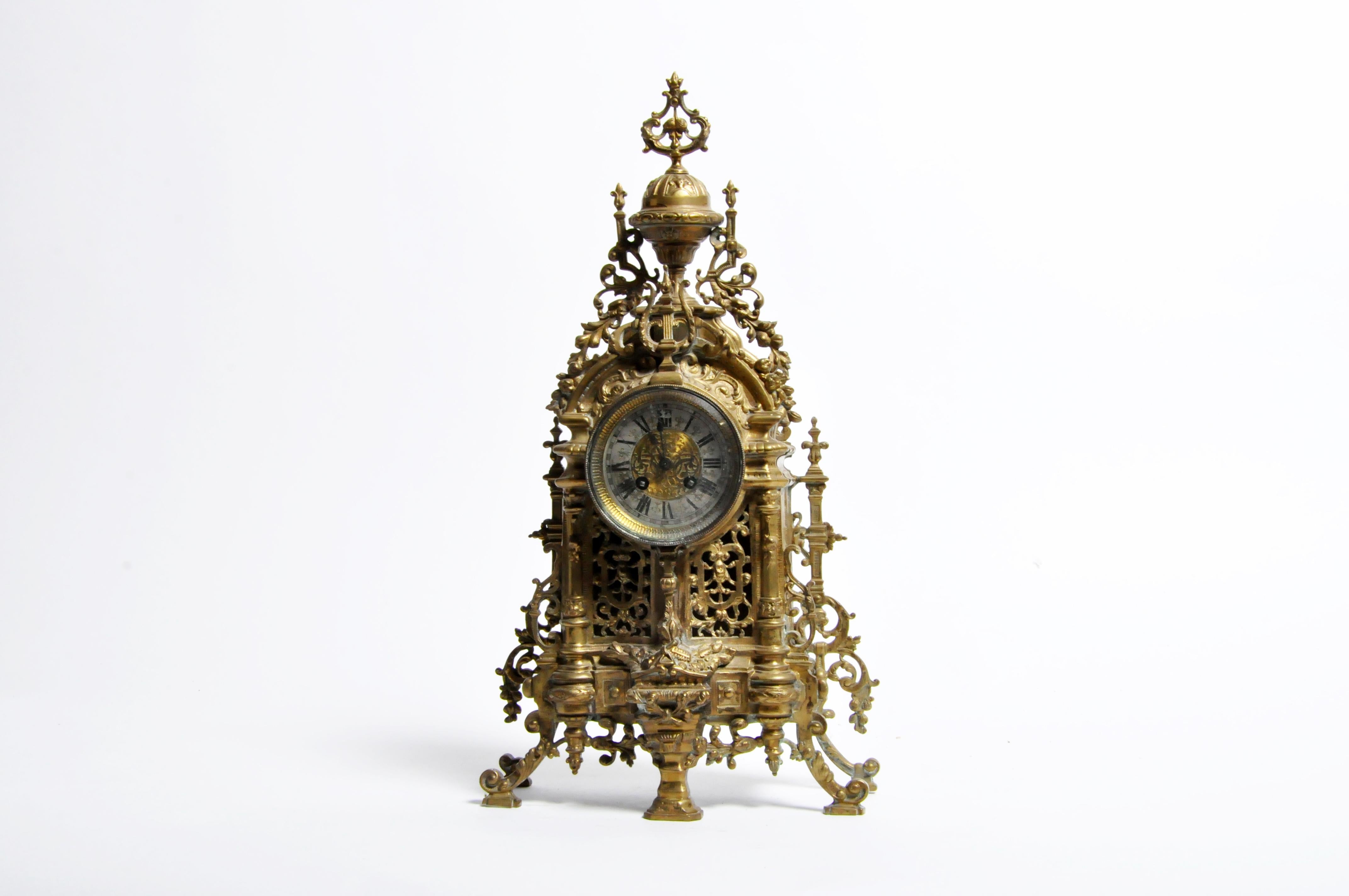 French Mantel Clock 5