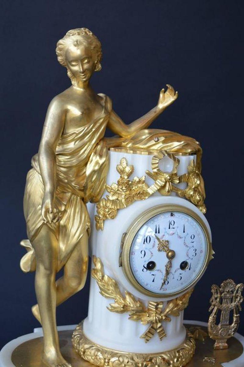 Early 19th Century French Marble and Gilded Bronze Clock Set For Sale