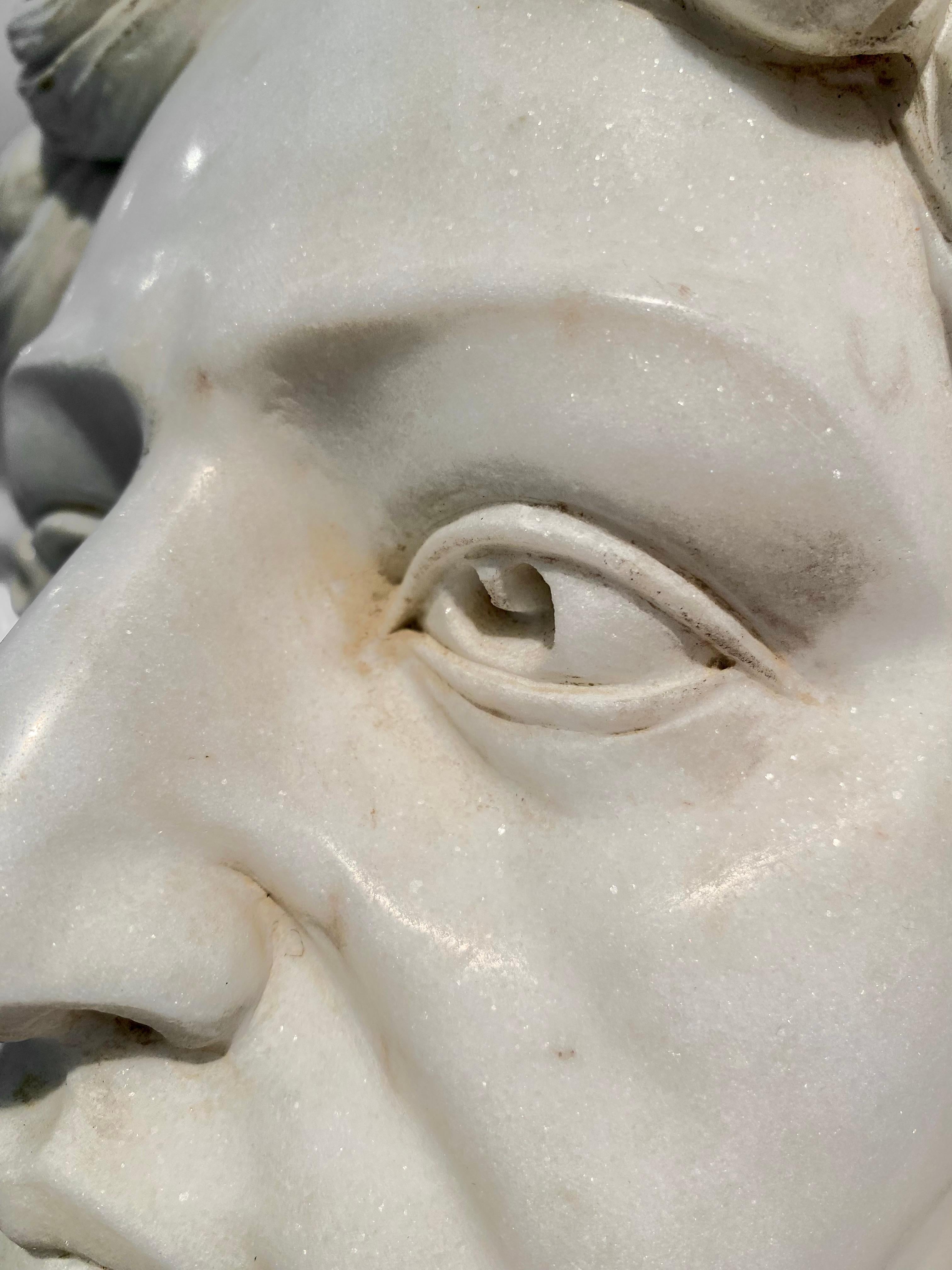 Busto in marmo francese di Luigi XIV, il Re Sole in vendita 7