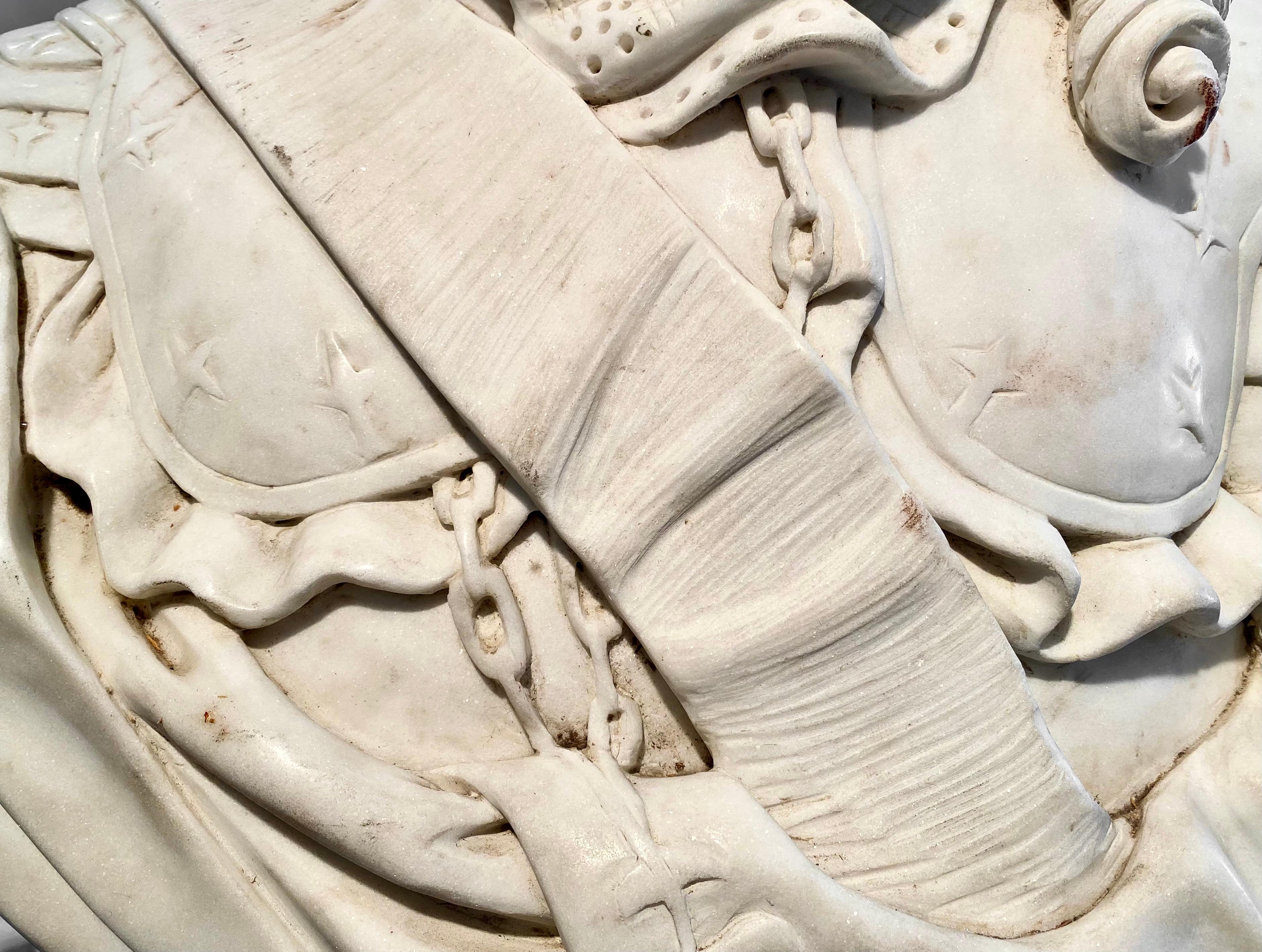 20ième siècle Buste en marbre français de Louis XIV, le roi du Soleil en vente