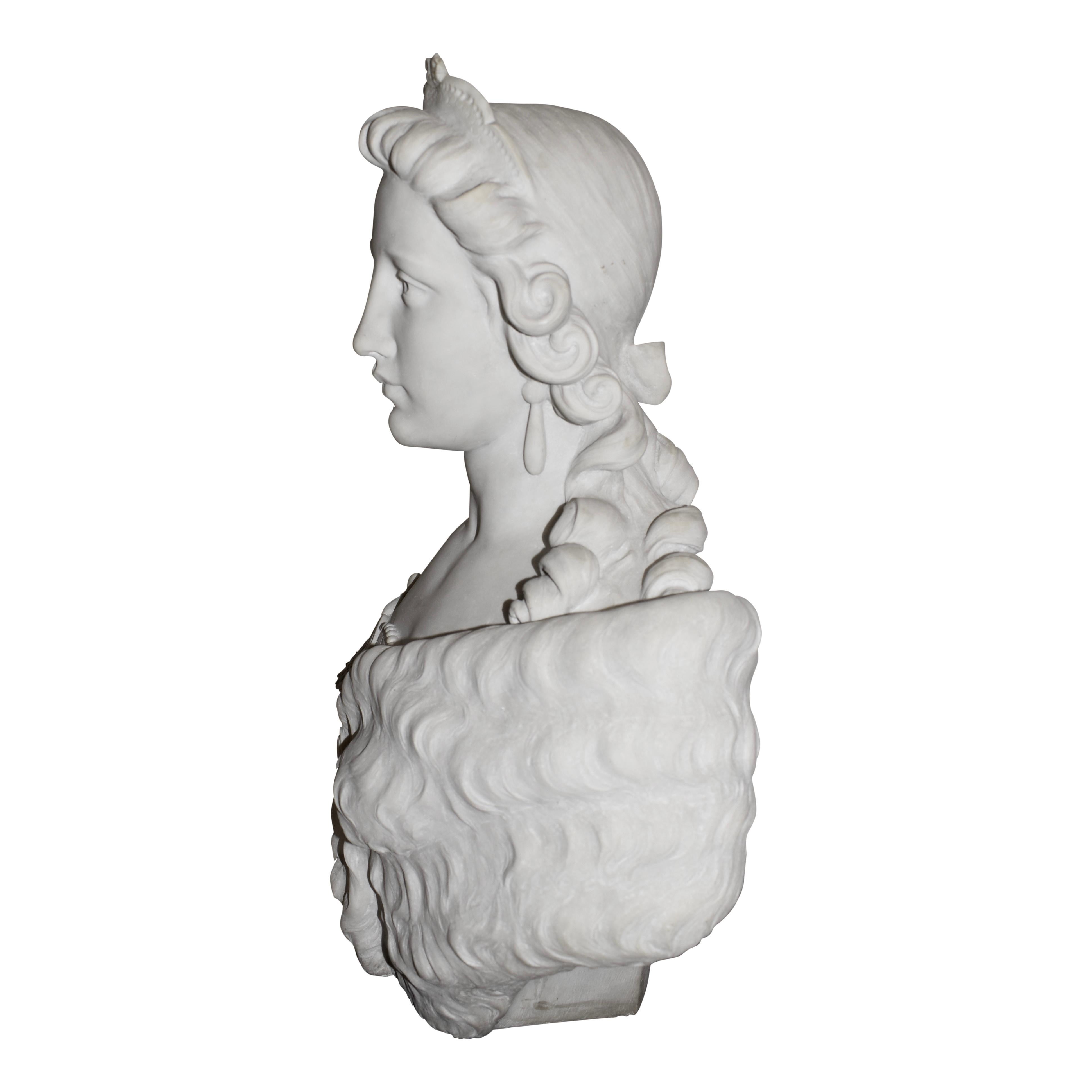 French Marble Bust of Marie Antoinette, circa 1830 In Good Condition For Sale In Evergreen, CO