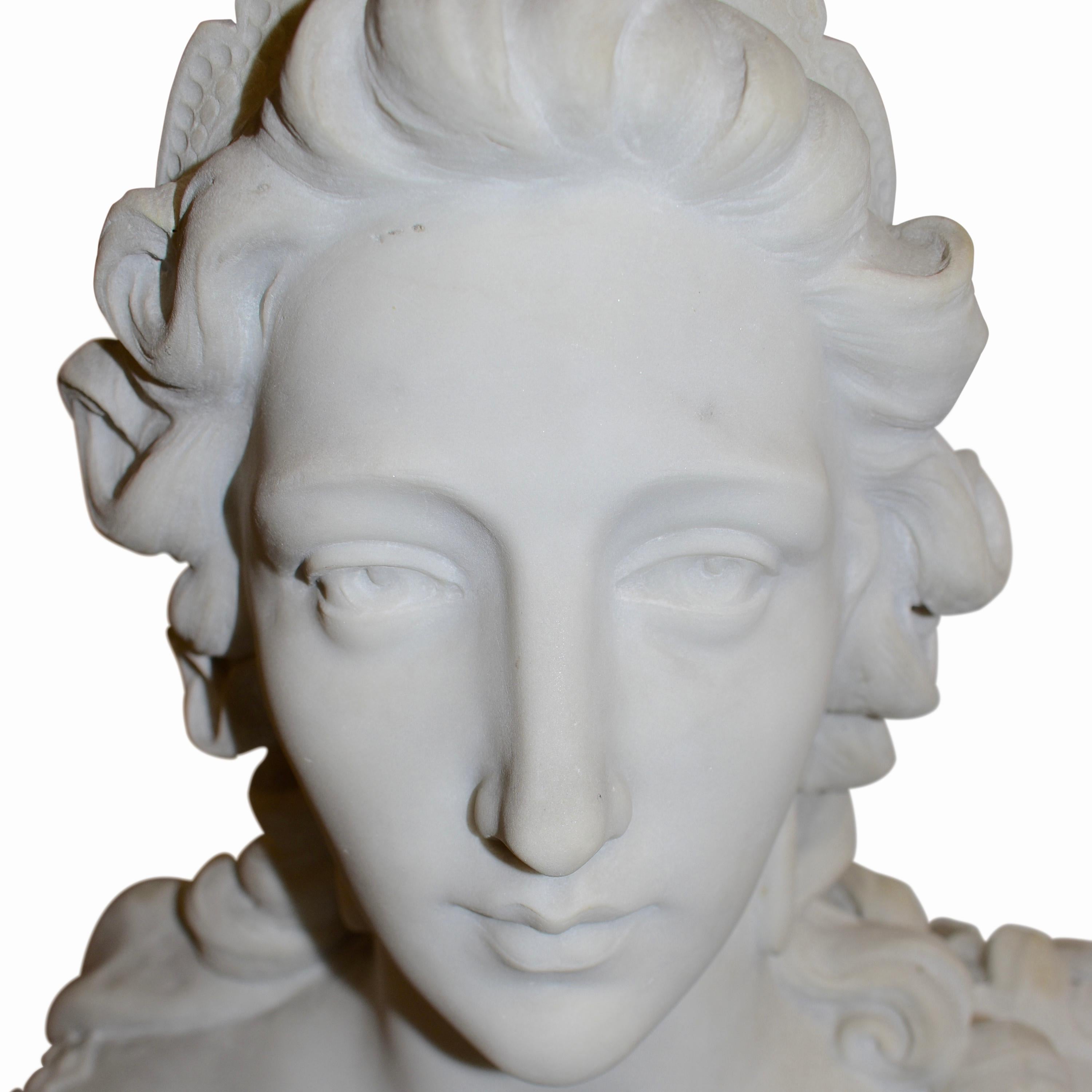 Busto francés de mármol de Marie Antoinette, hacia 1830 en Bueno estado para la venta en Evergreen, CO