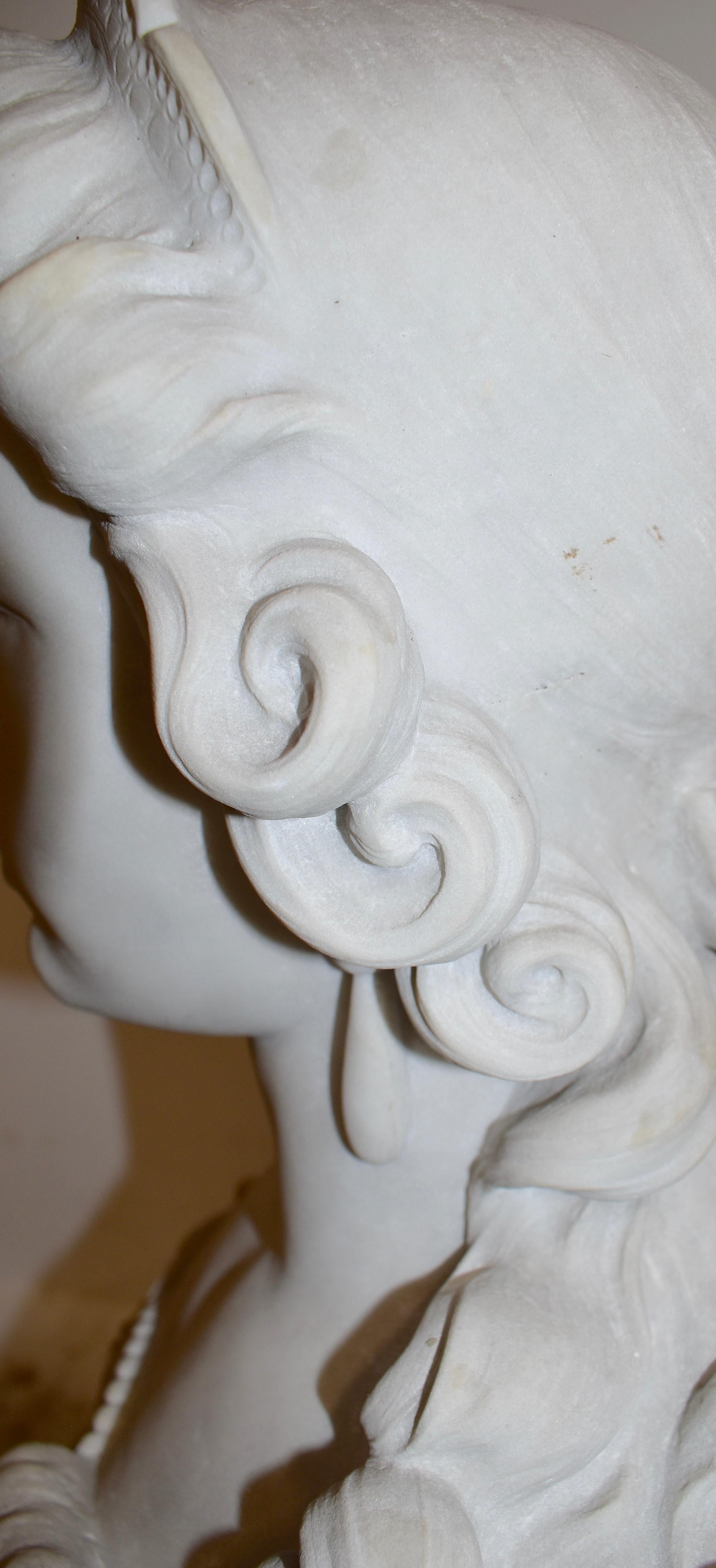 French Marble Bust of Marie Antoinette, circa 1830 For Sale 2