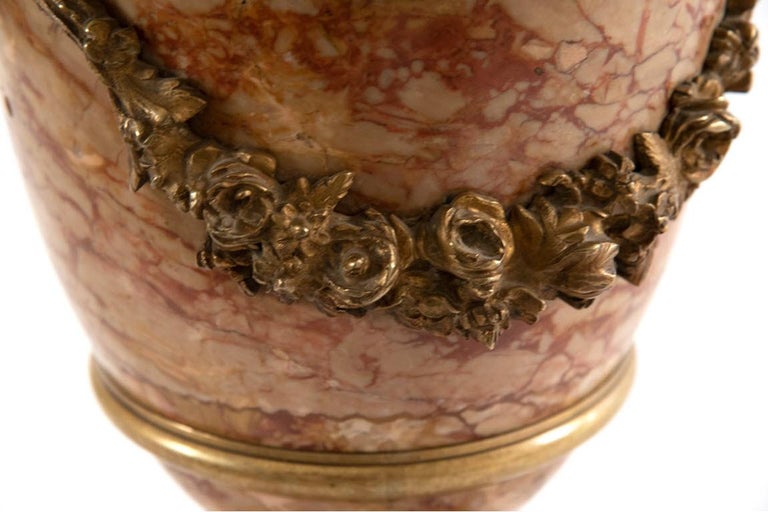 French Marble Cassolette with Ormolu, circa 1890 In Good Condition For Sale In Salt Lake City, UT