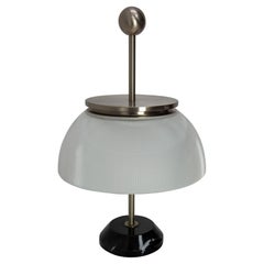 Lampada Alfa da tavolo francese in marmo, cromo e vetro Sergio Mazza per Artemide C.C. 1960