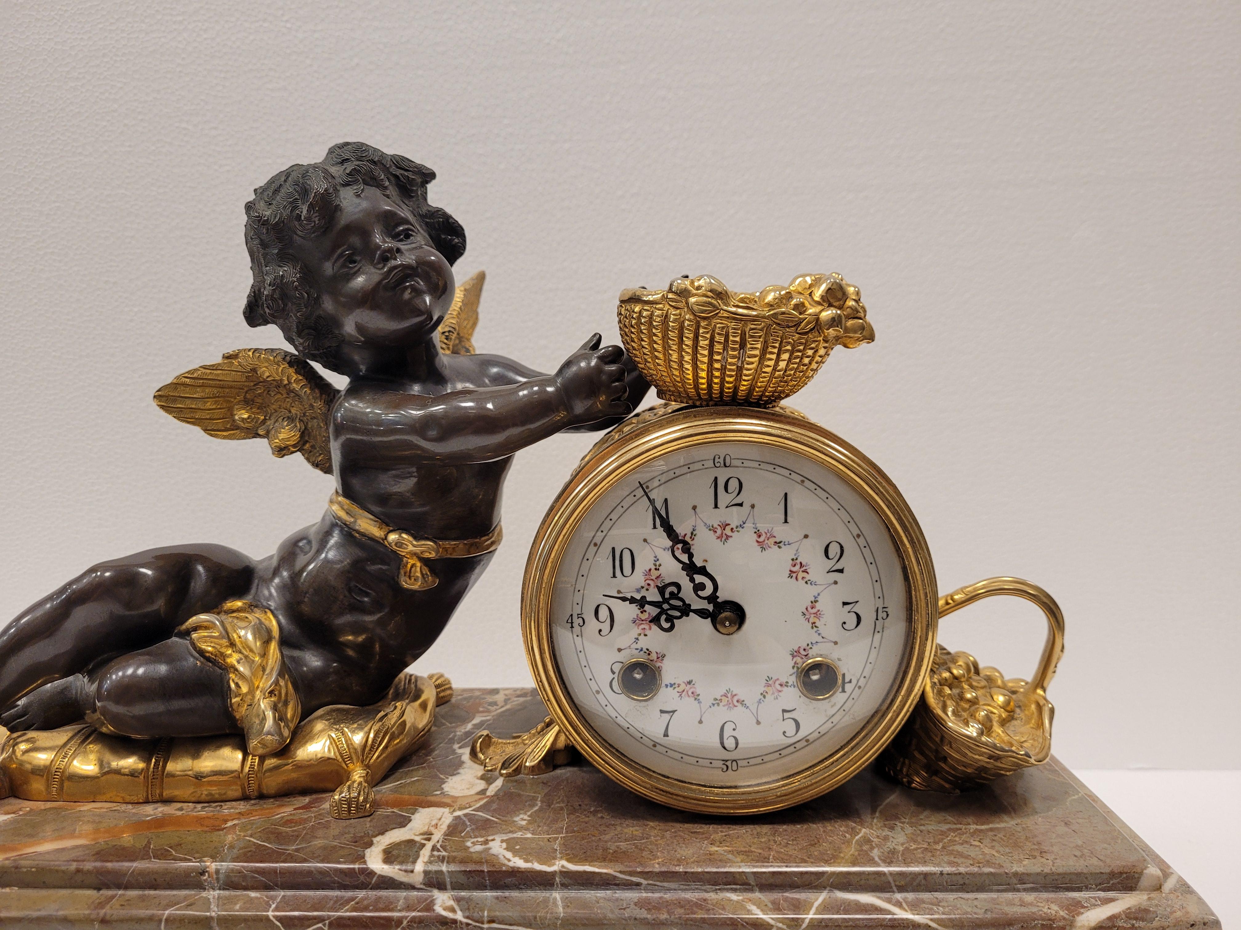 Late 19th Century French Marble, Ormolu, Bronze Mantelclock, Putti, Napoleón III