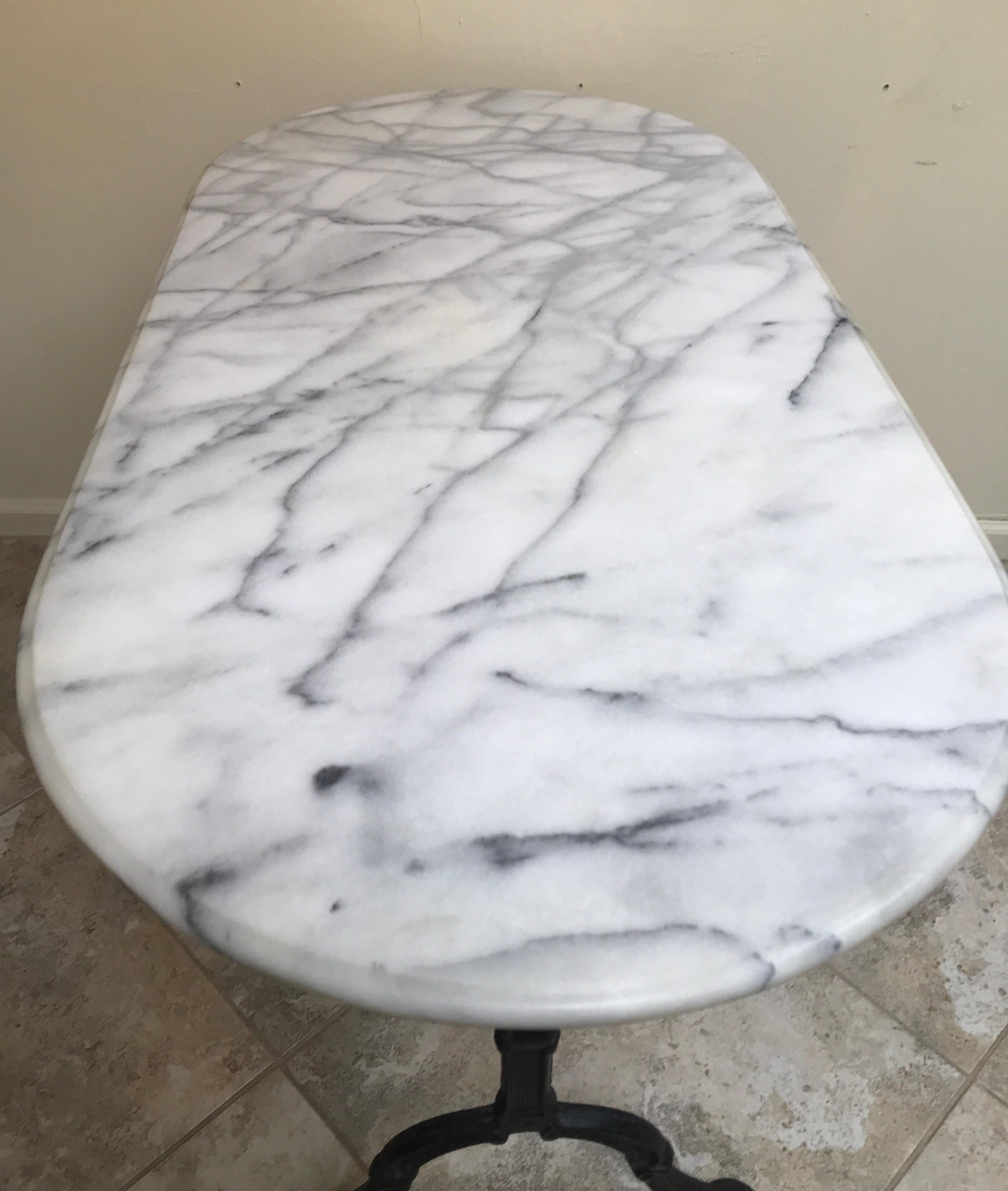 French Marble Oval Top Bistro Table In Good Condition In West Palm Beach, FL