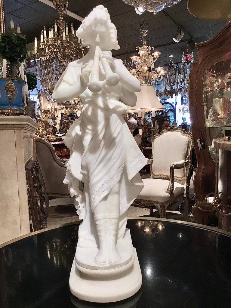 French Marble Statue of a Woman in Neoclassical Robe with Flutes, 19th Century For Sale 4
