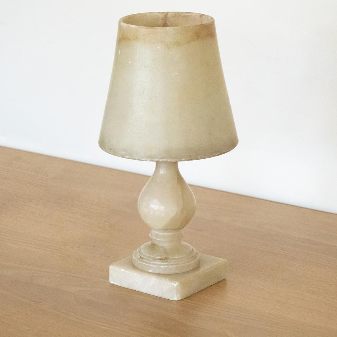 French Marble Table Lamp In Good Condition In Los Angeles, CA