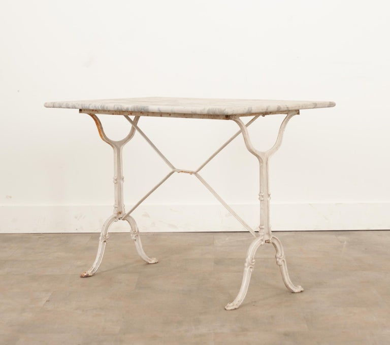French Marble Top Bistro Table In Good Condition For Sale In Baton Rouge, LA