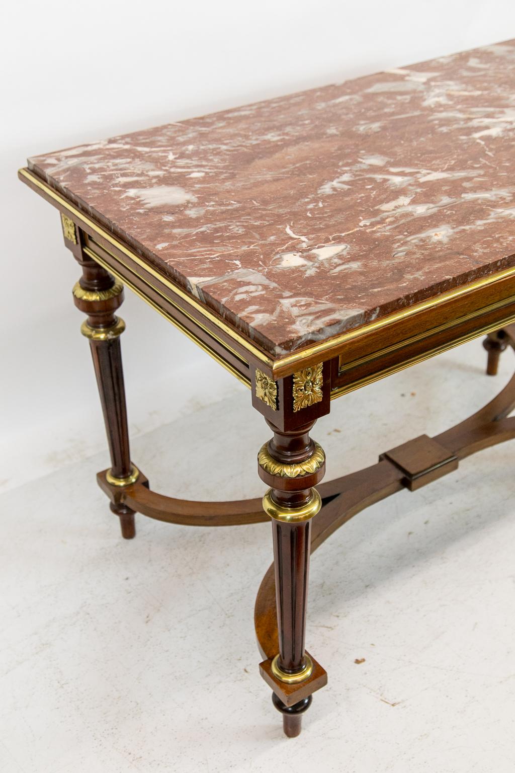 French Marble Top Center Table In Good Condition For Sale In Wilson, NC