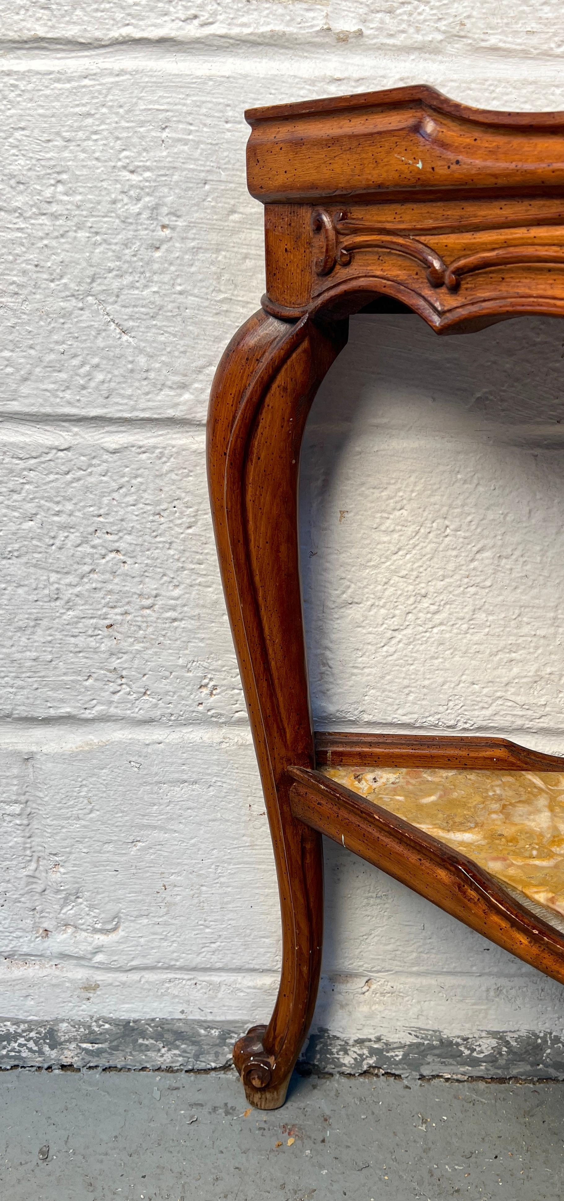 Table d'angle en marbre français en vente 3