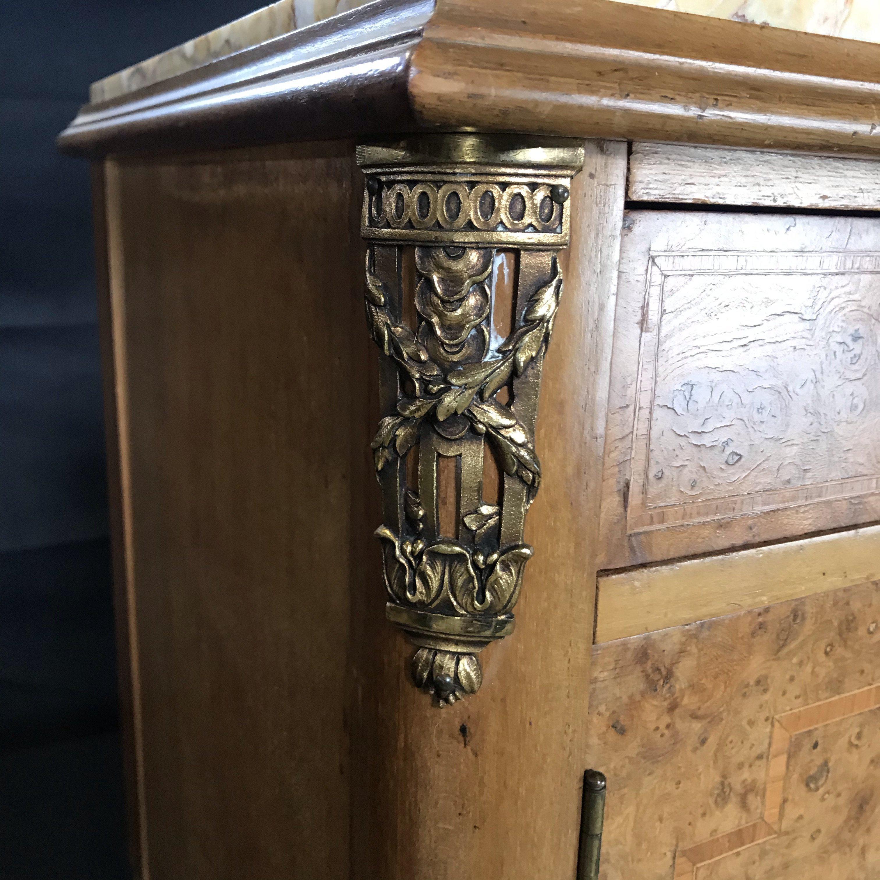 French Marble Top Nightstand with Walnut Inlay and Bronze Pulls For Sale 5