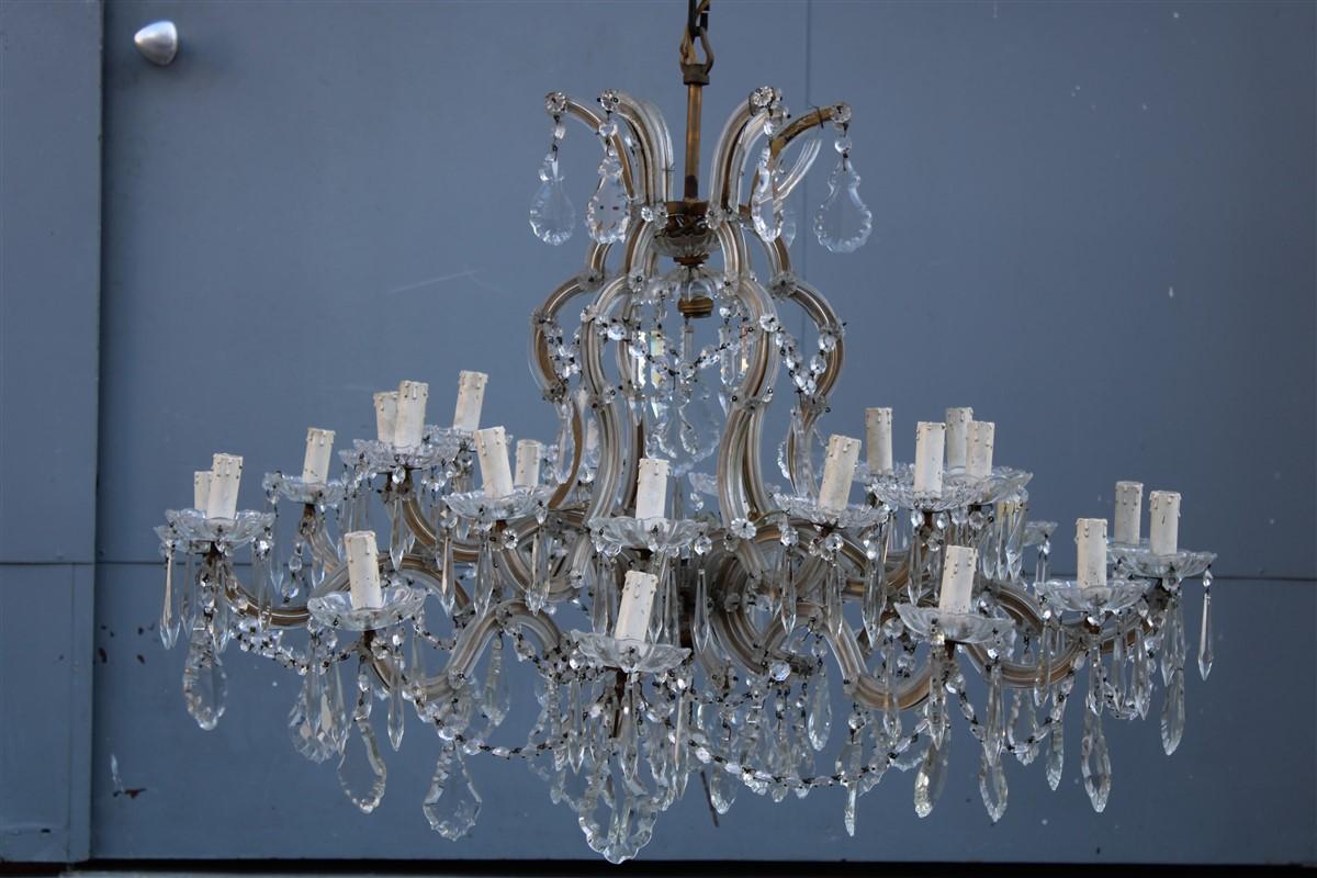 French Maria Theresa great chandelier round cm.100 crystal transparent.
25-light bulbs E14 max 40 Watt.
  