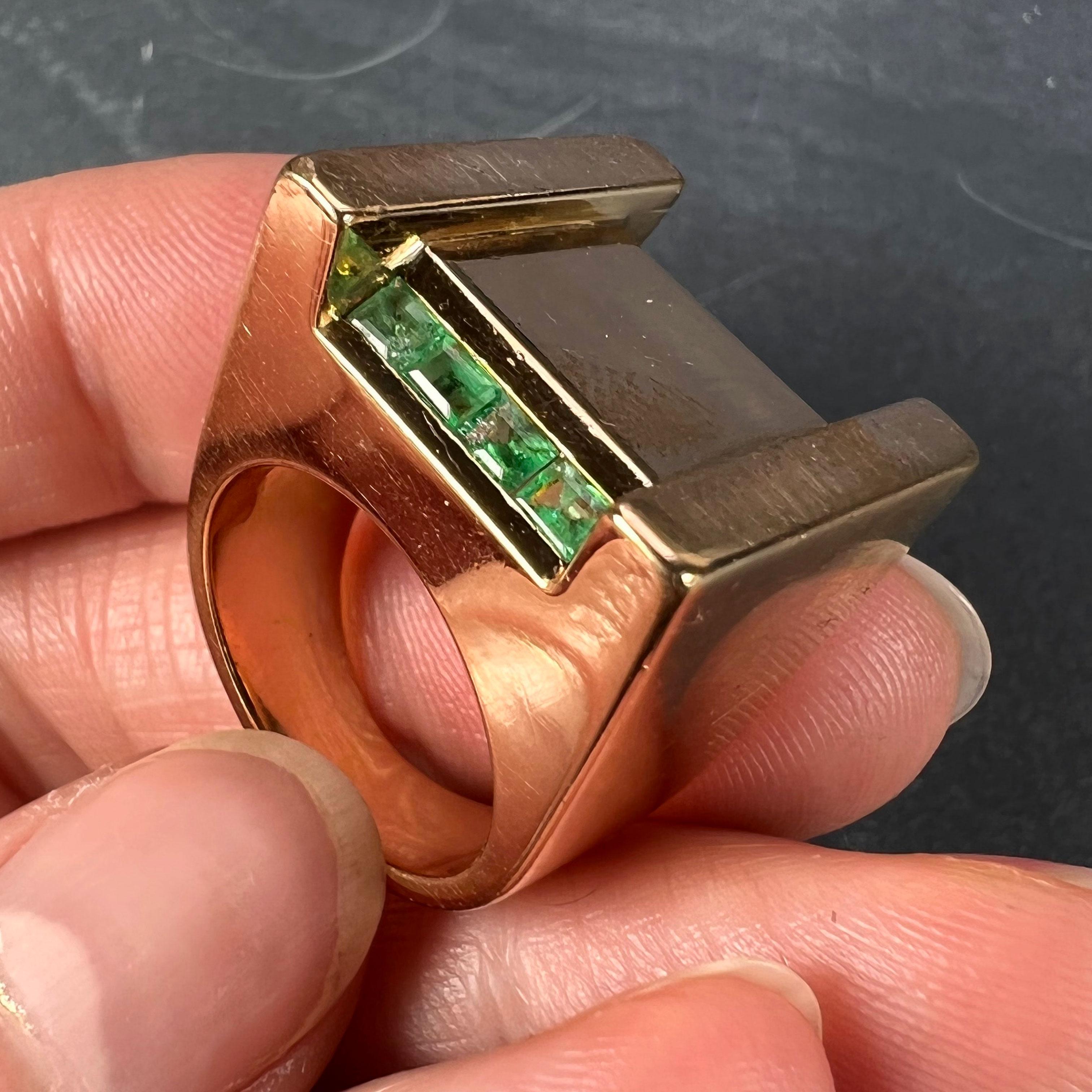 French Marin Paris Green Emerald 18 Karat Yellow Gold Tank Pinky Ring For Sale 5
