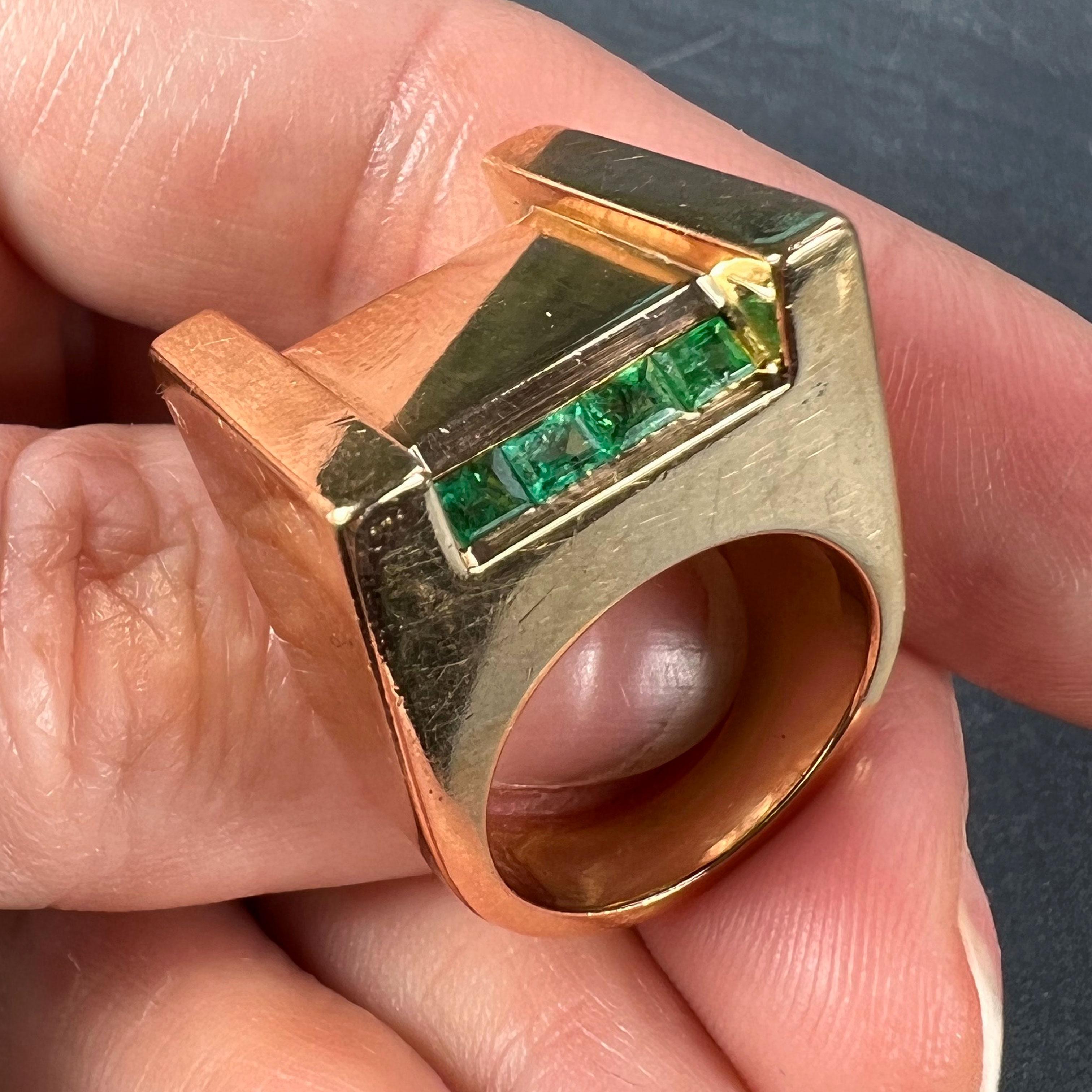 French Marin Paris Green Emerald 18 Karat Yellow Gold Tank Pinky Ring For Sale 7