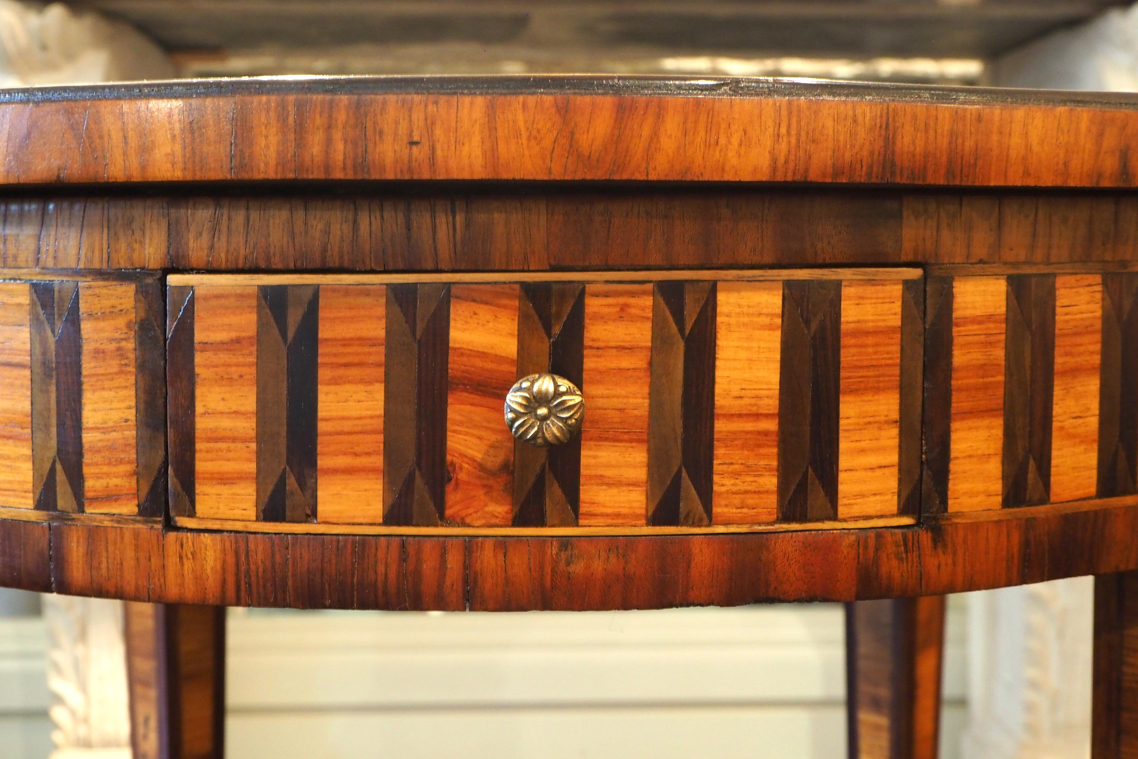 French Marquetry Bouillotte Table, Louis XVI Style, 19th Century 6