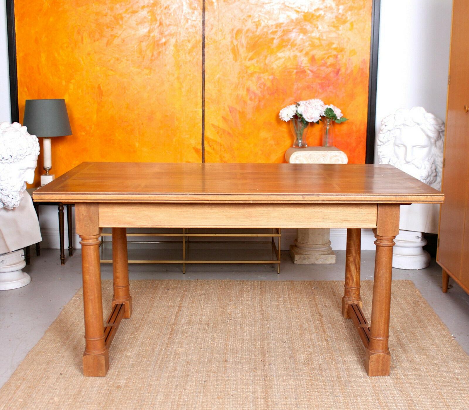 French Marquetry Dining Table In Good Condition For Sale In Newcastle upon Tyne, GB