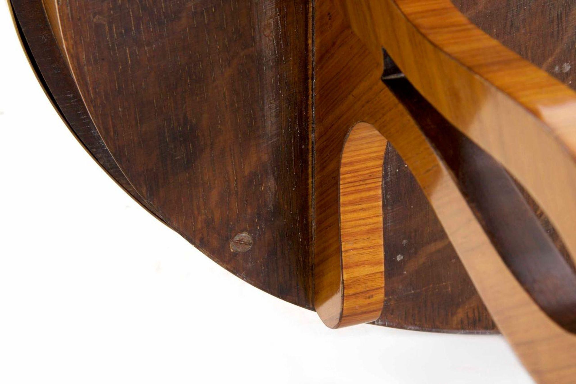 Scrivania con intarsio francese del XIX secolo in vendita 13