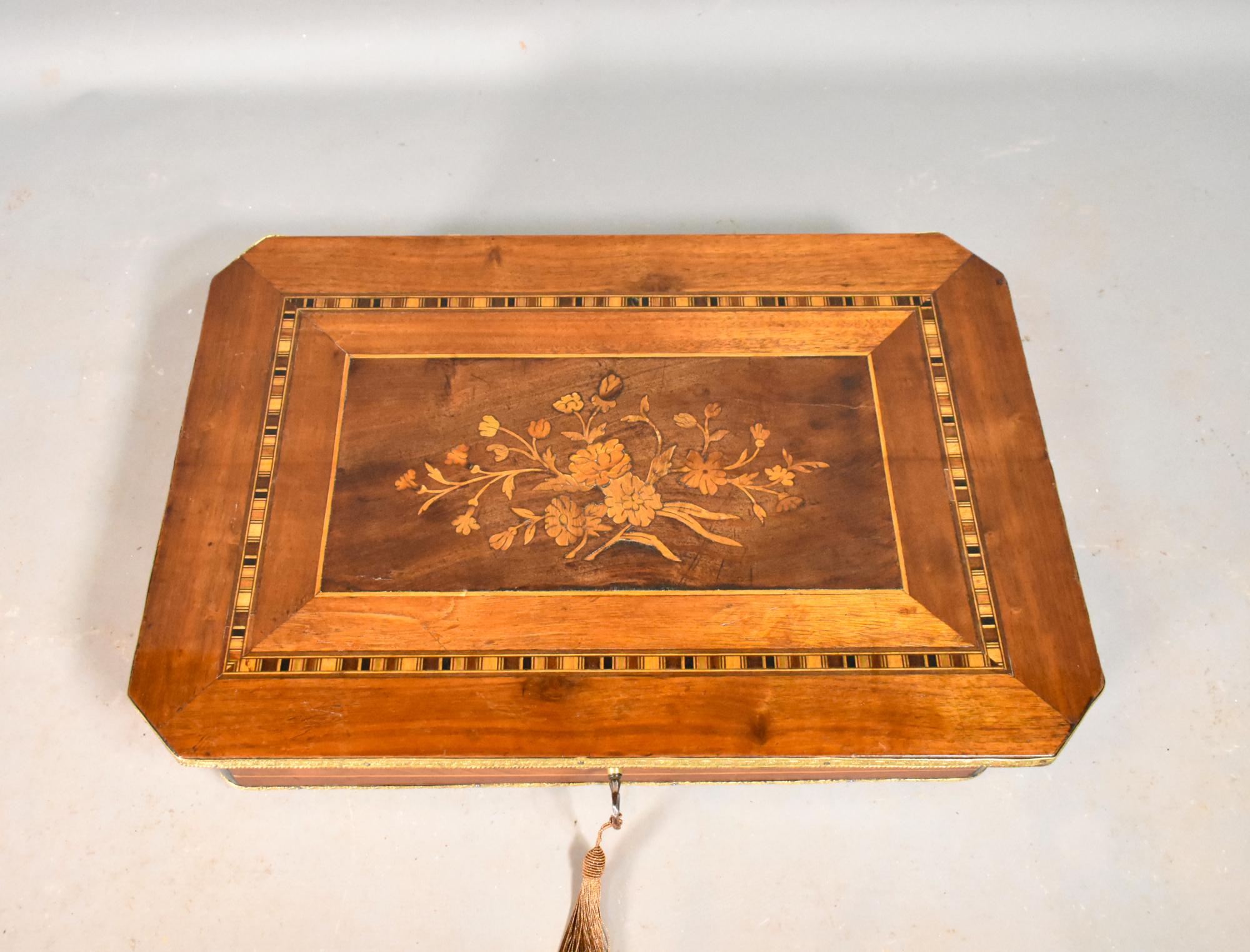19th Century French Marquetry Jewelry Box Napoleon III For Sale