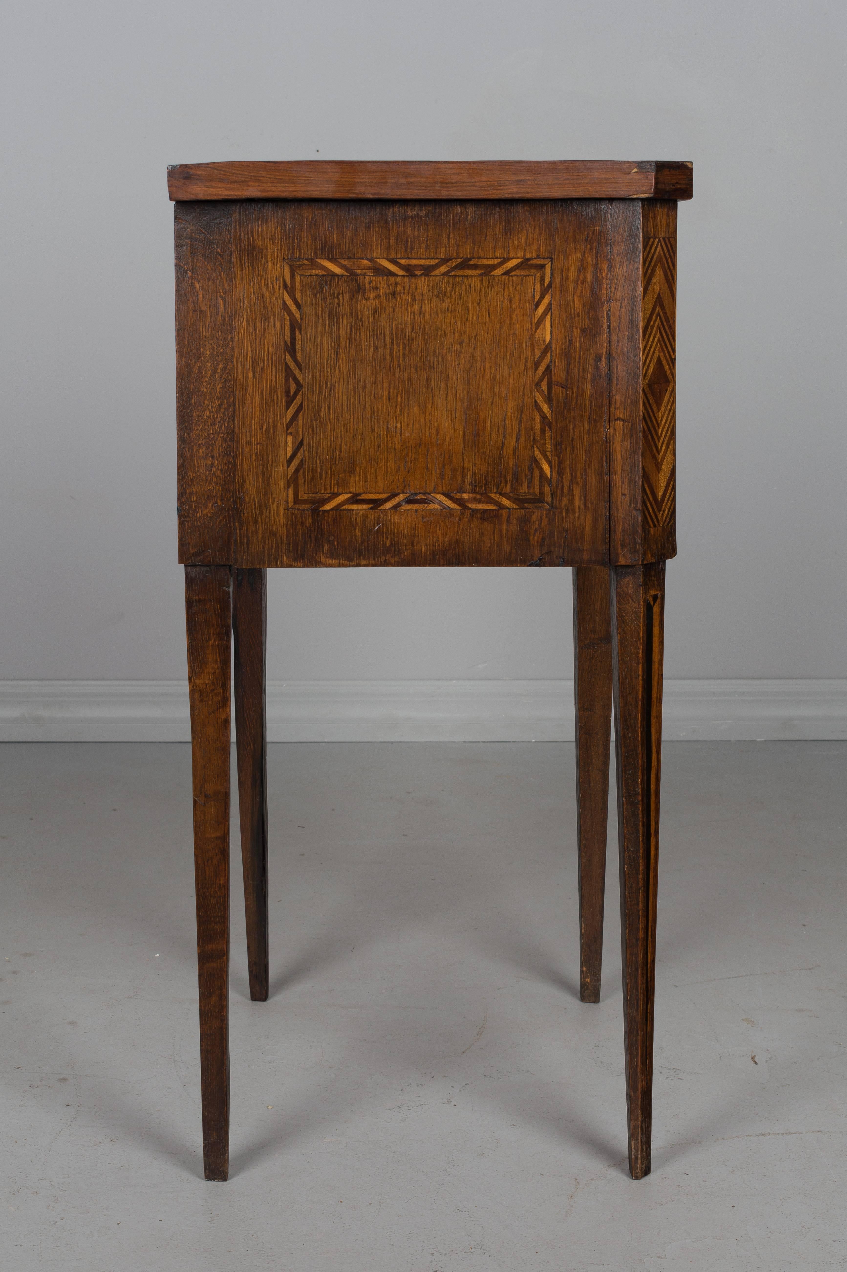 French Marquetry Side Table In Good Condition In Winter Park, FL