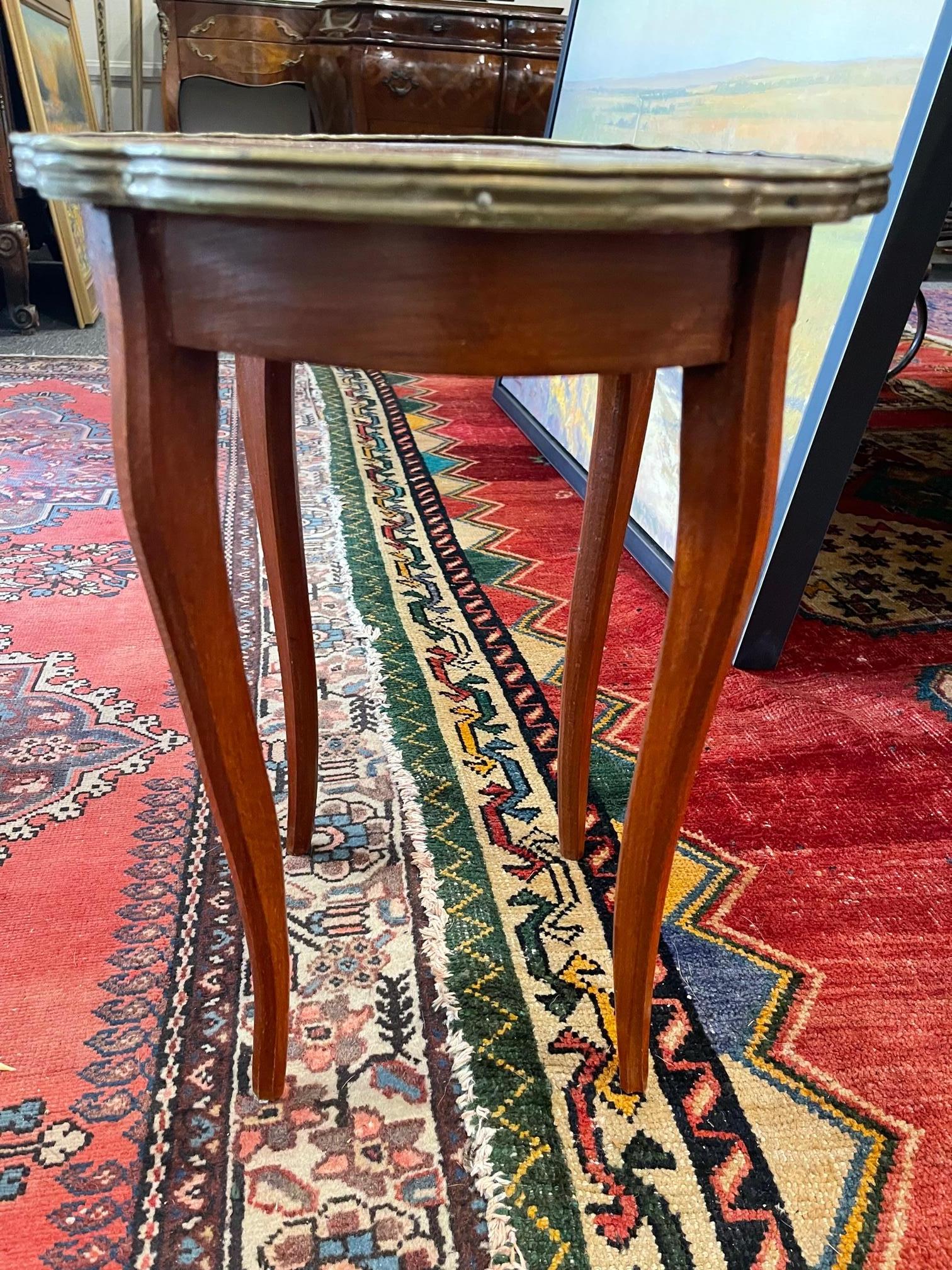 French Marquetry Side Table with a Brass Trim Around Wood Top, 20th Century In Good Condition For Sale In Savannah, GA