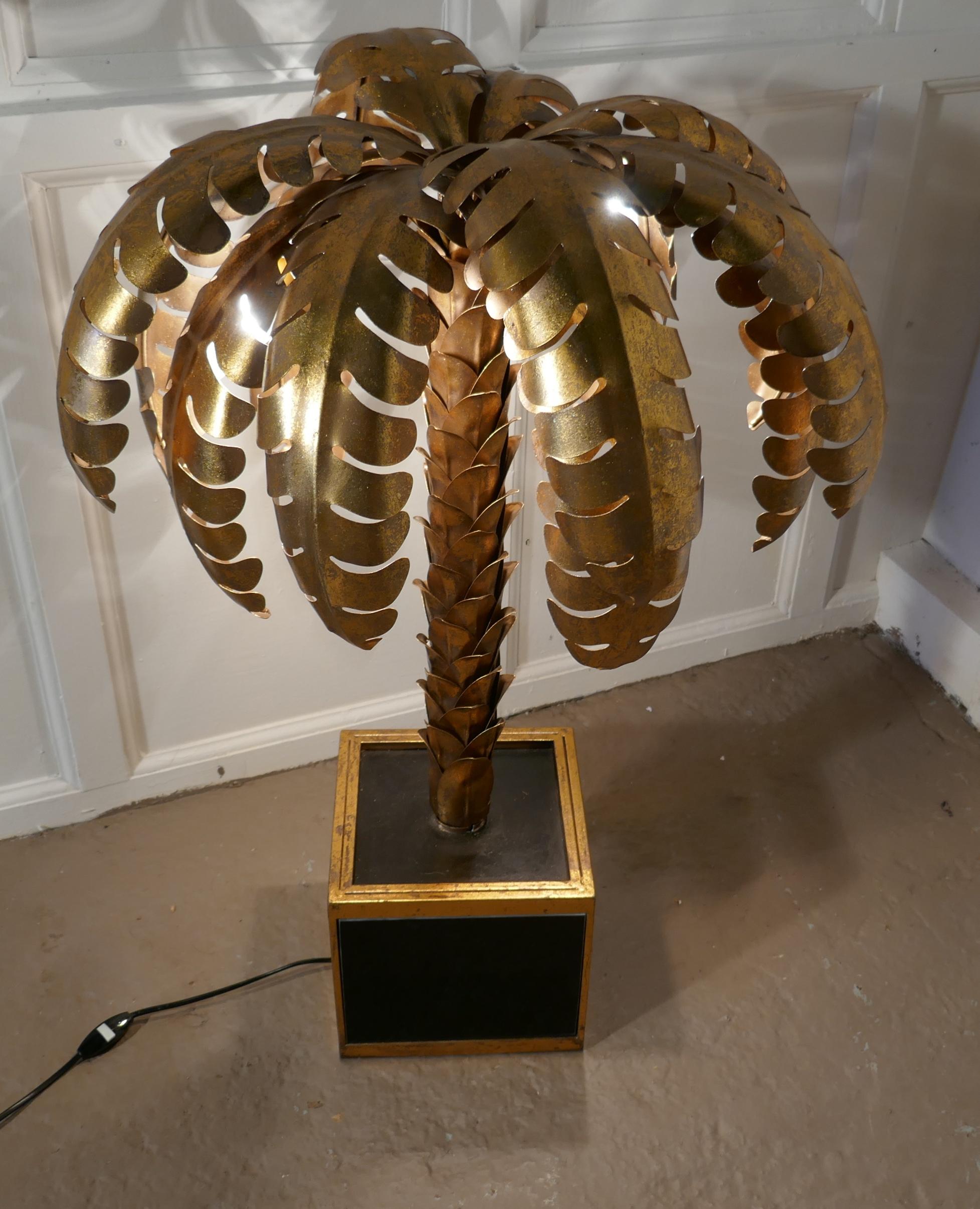 Mid-Century Modern French Mason Jansen Style Palm Tree Tole Ware Table Lamp     For Sale
