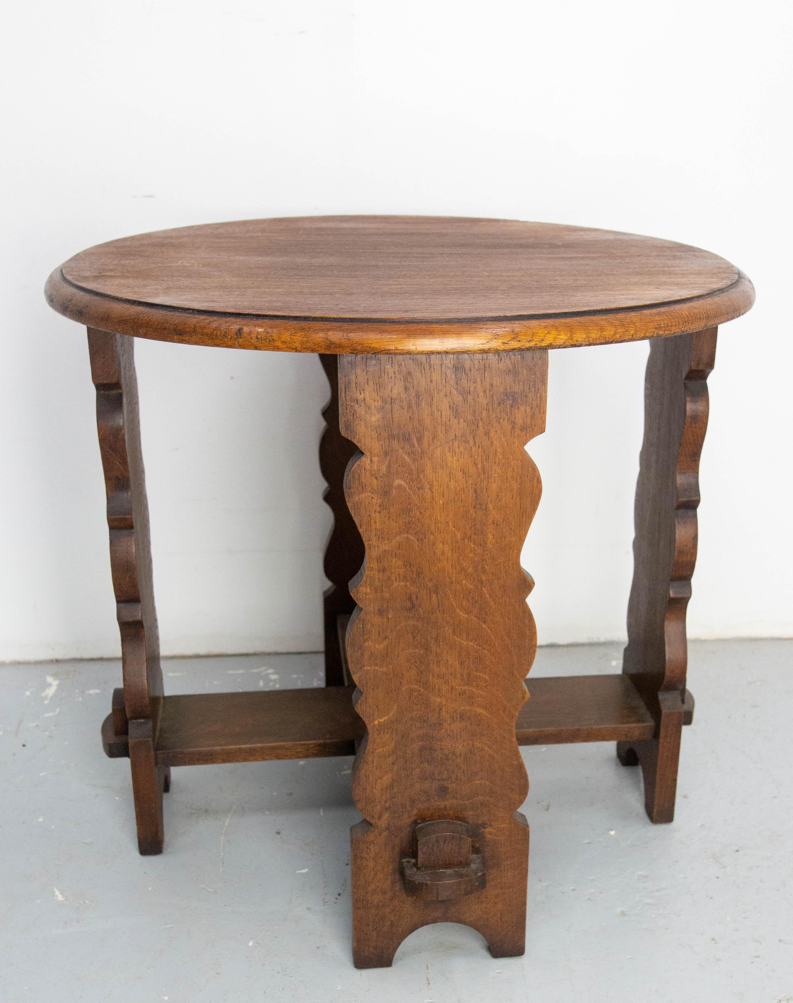 Mid-Century Modern French Massive Oak Table Sellette Side Table or Coffee Table, circa 1940 For Sale