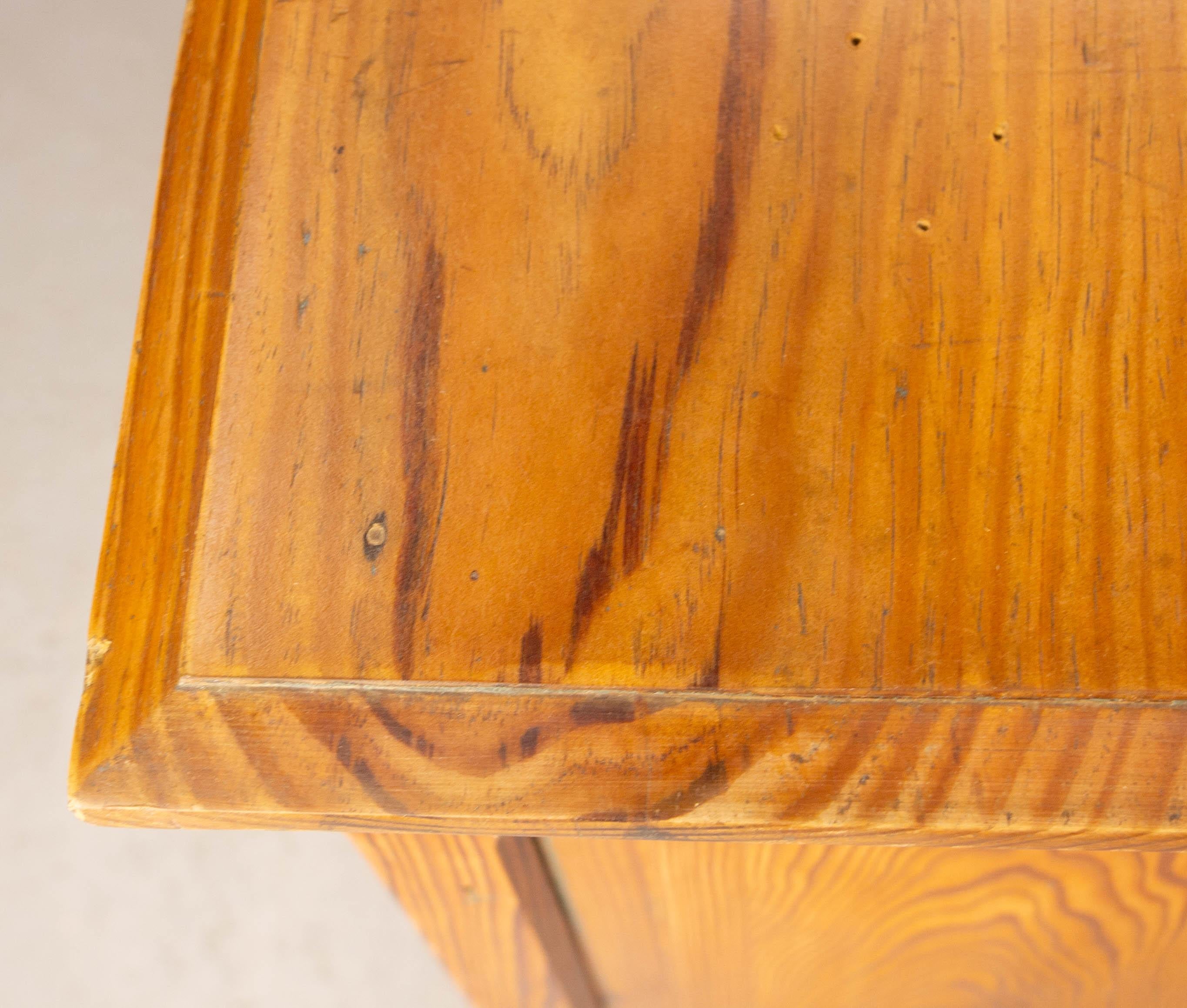 French Massive Pine Desk circa 1950 For Sale 13