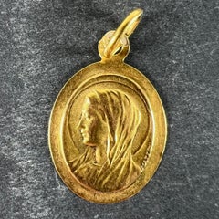 French Mazzoni 18K Yellow Gold Virgin Mary Oval Medal Pendant