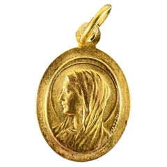 Pendant Necklaces
