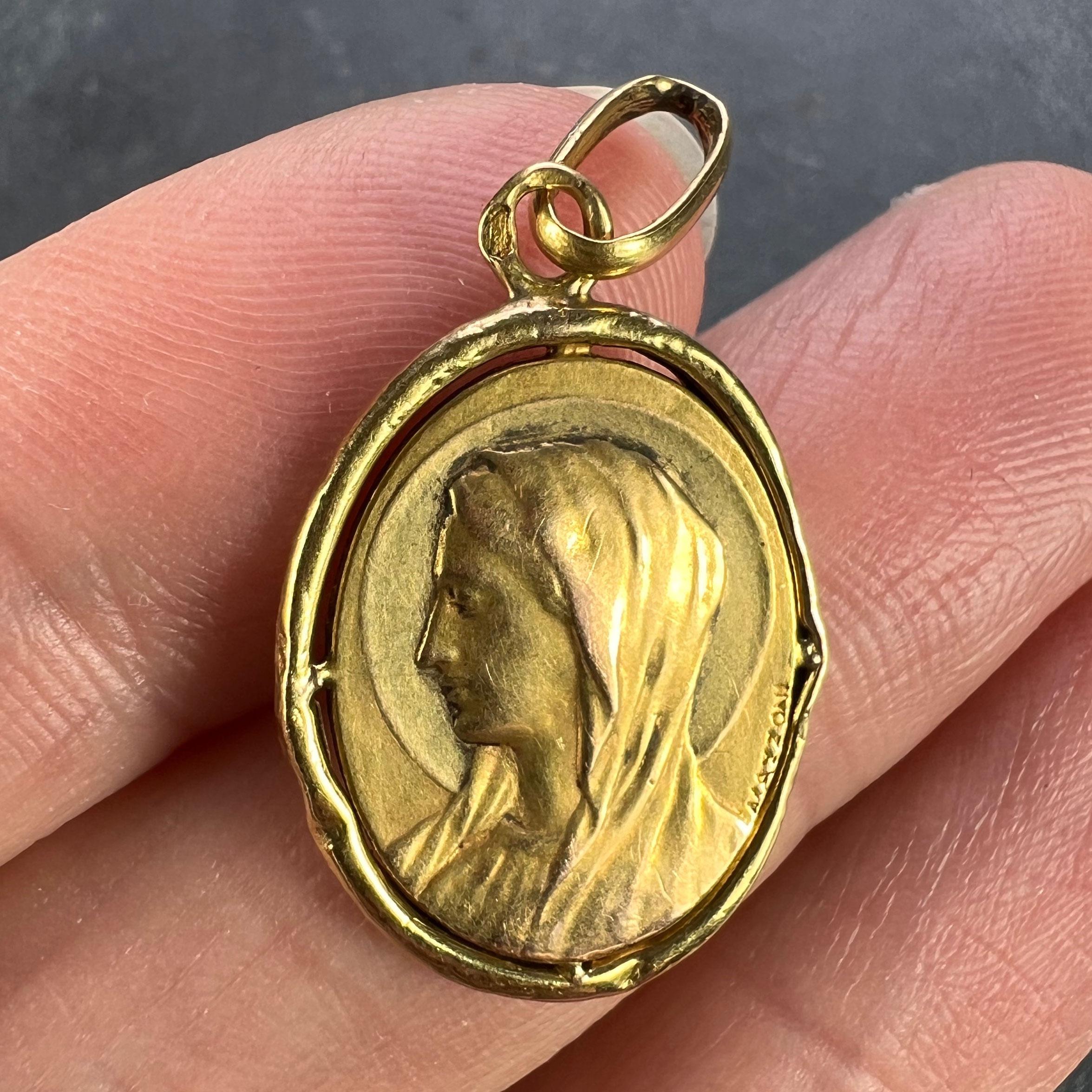 French Mazzoni Virgin Mary 18K Yellow Gold Pendant Medal 1