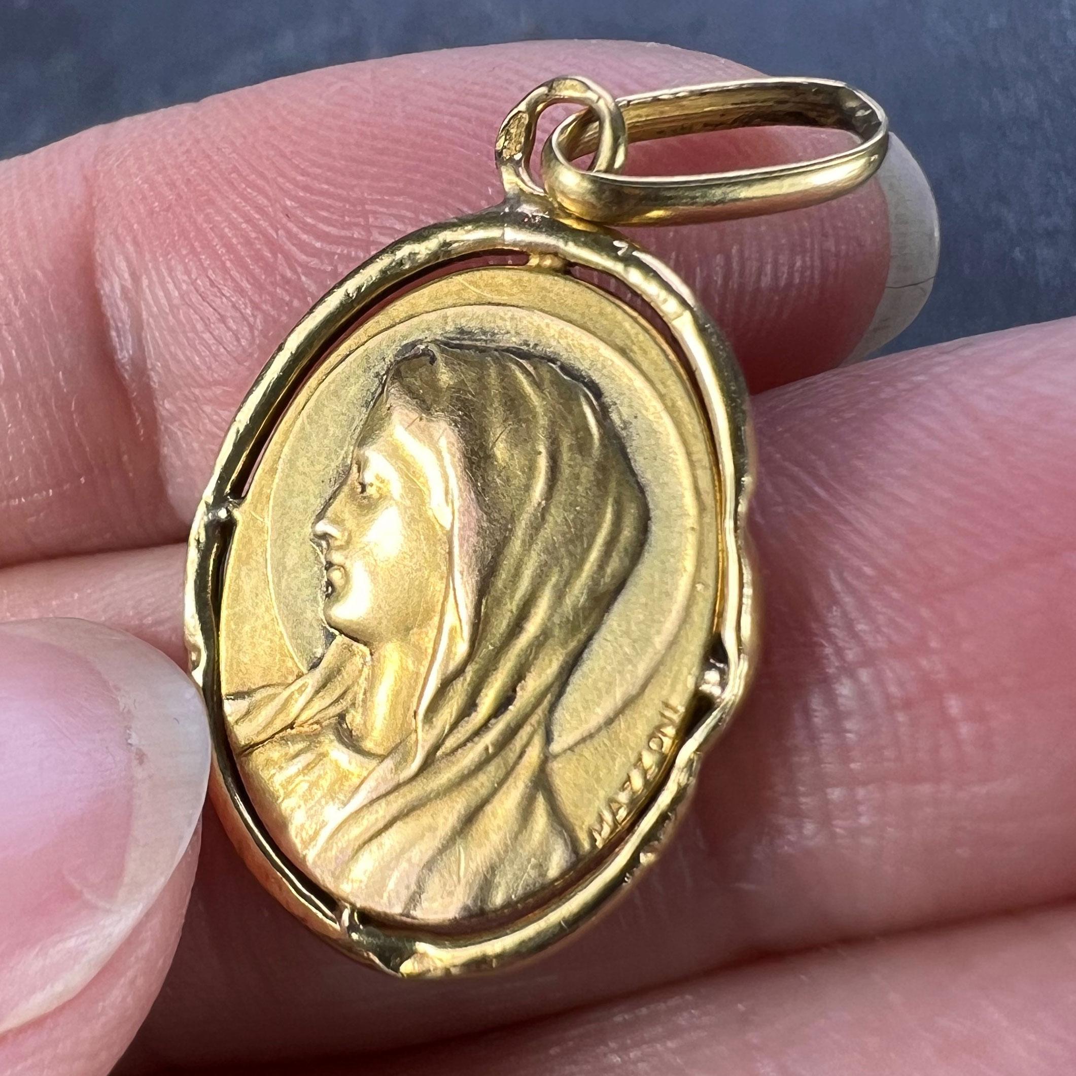 French Mazzoni Virgin Mary 18K Yellow Gold Pendant Medal 2