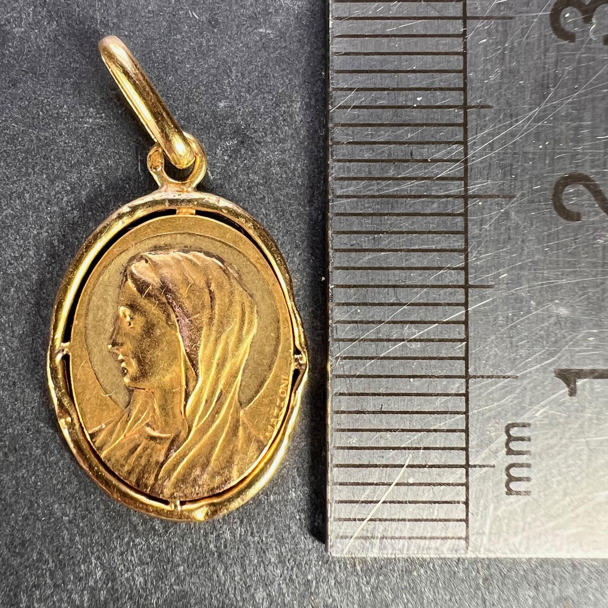 French Mazzoni Virgin Mary 18K Yellow Gold Pendant Medal 5