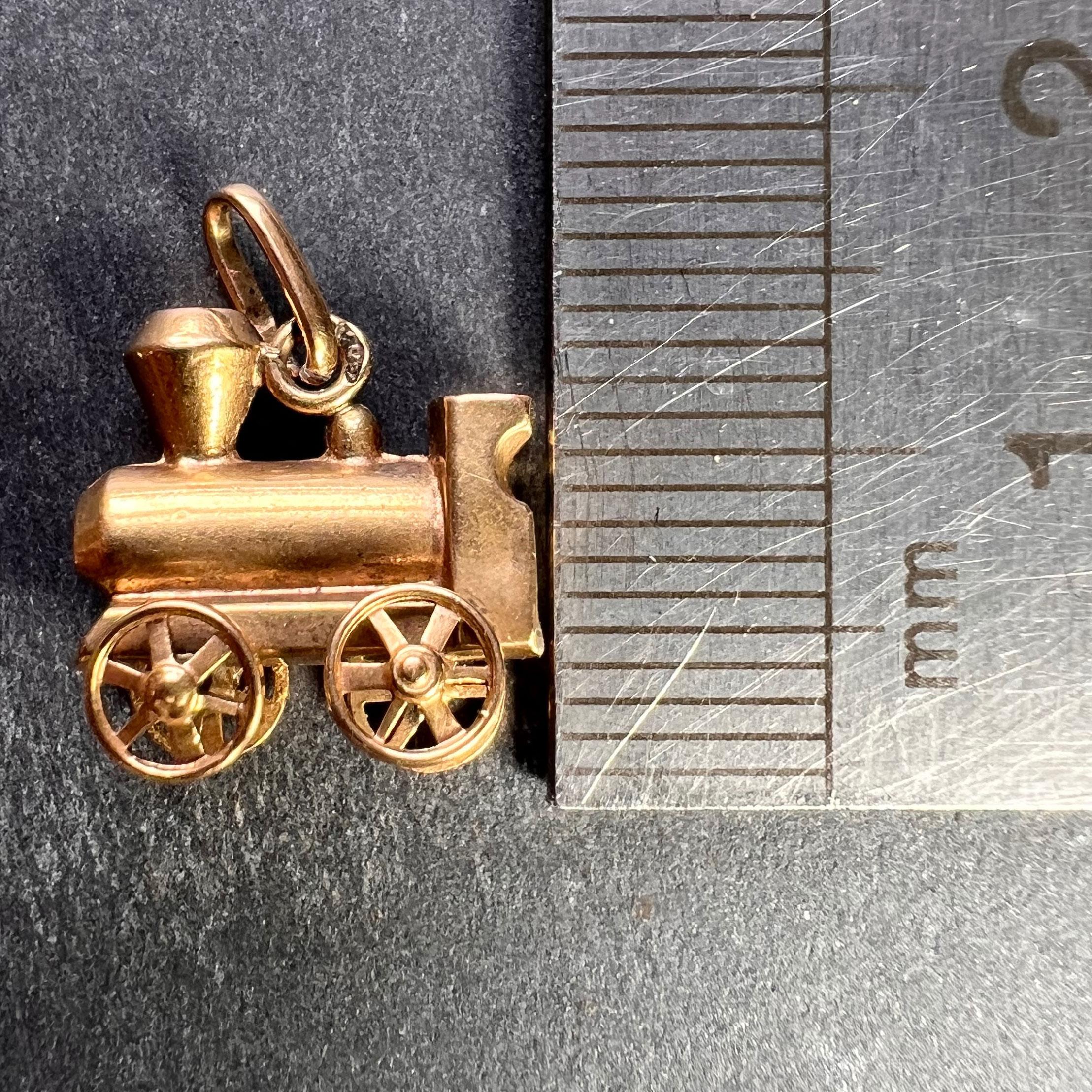 French Mechanical Steam Train Engine 18K Yellow Gold Charm Pendant For Sale 4
