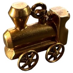 Vintage French Mechanical Steam Train Engine 18K Yellow Gold Charm Pendant